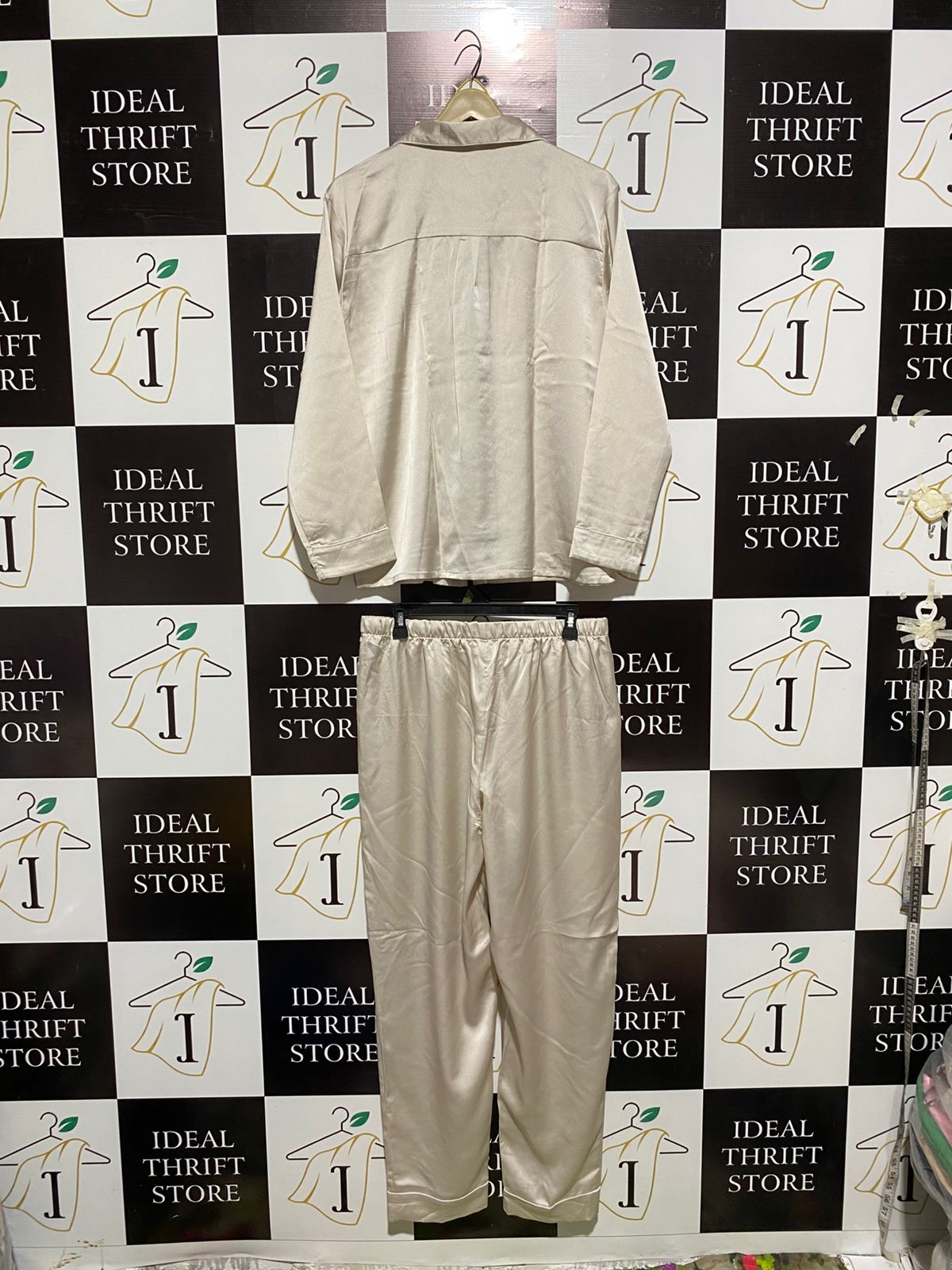 ANKO |L| ELEGANT TWO-PIECE SATIN PAJAMA SET, DESIGNED