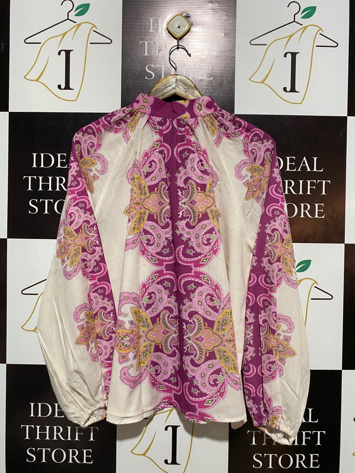 YOURS TRULY |M| BUST 25| VIBRANT BOHEMIAN-INSPIRED BLOUSE FEATURING AN INTRICATE PAISLEY PLACEMENT PRINT