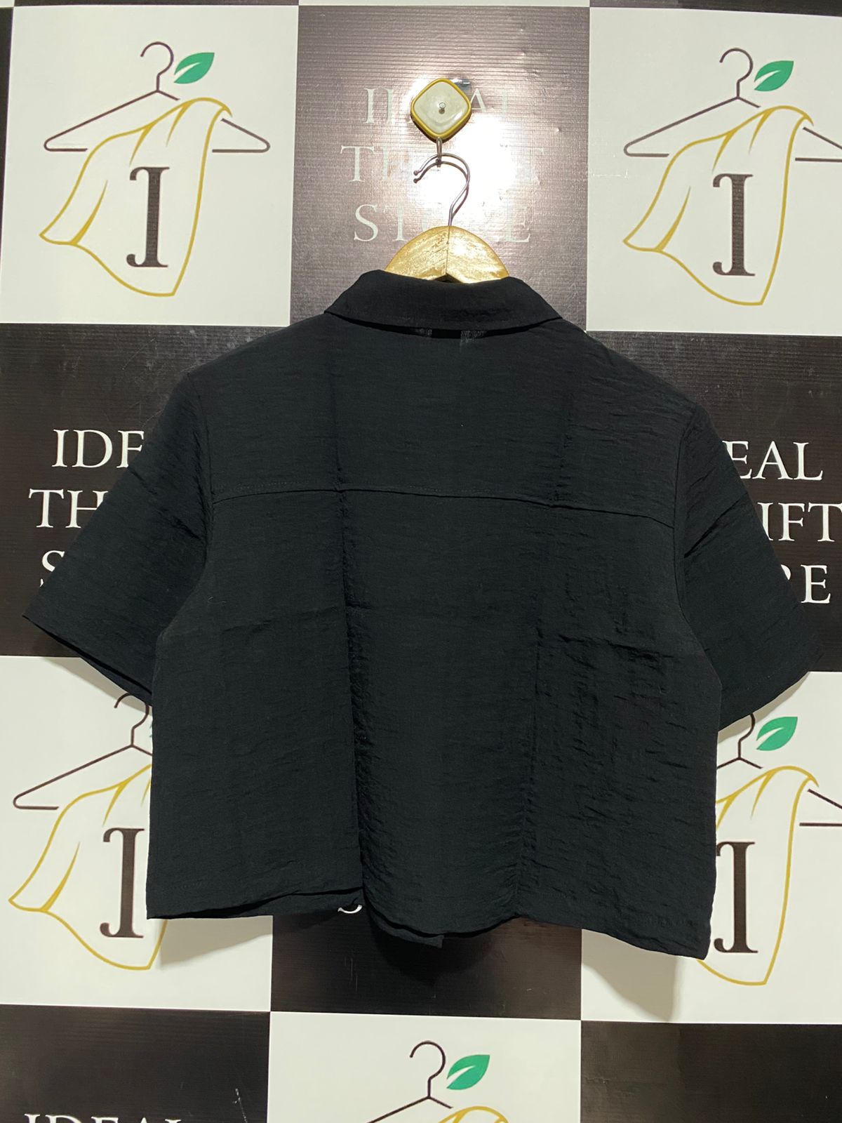 ANKO |S| BUST 19| BLACK CROPPED SHIRT WITH POCKETS