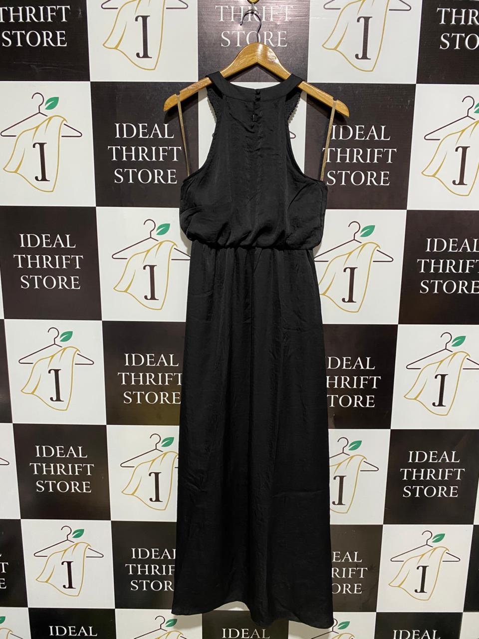 LIMITED EDITION |M| BUST 16| BLACK HANKY HEM HALTER OCCASION DRESS