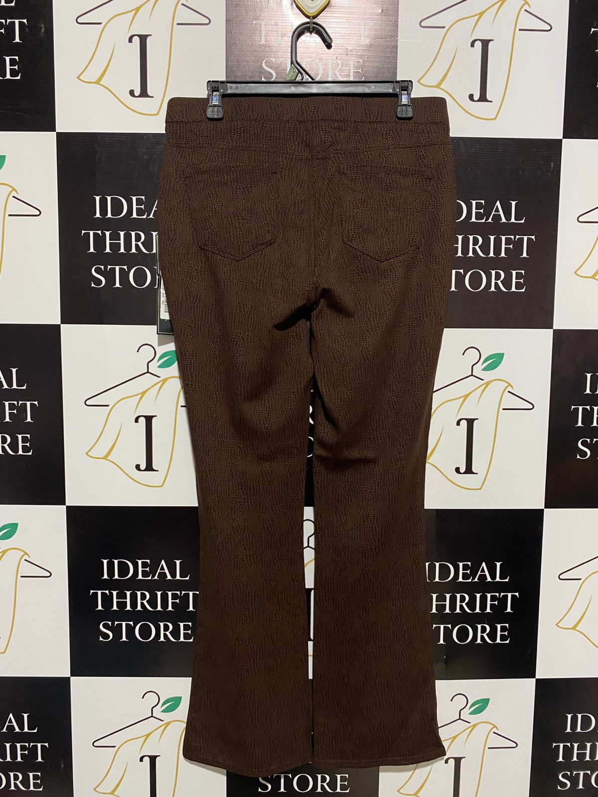 DG 2 |XL| WAIST 32| SMART FLARED HIGH-RISE EASY WASH TROUSERS