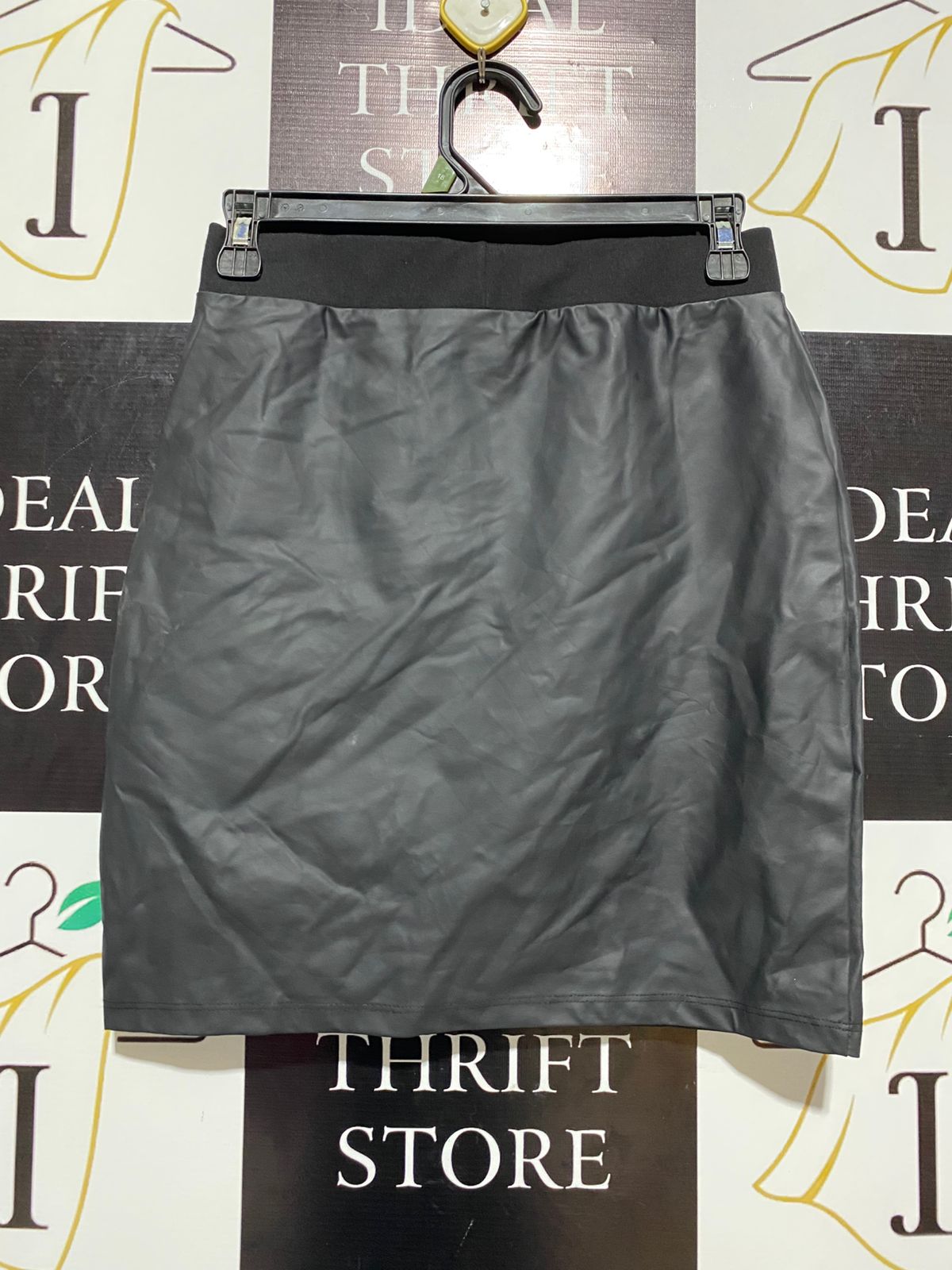 RIVER ISLAND |S| WAIST 26| C6| FAUX-LEATHER MILITARY-STYLE MINI SKIRT