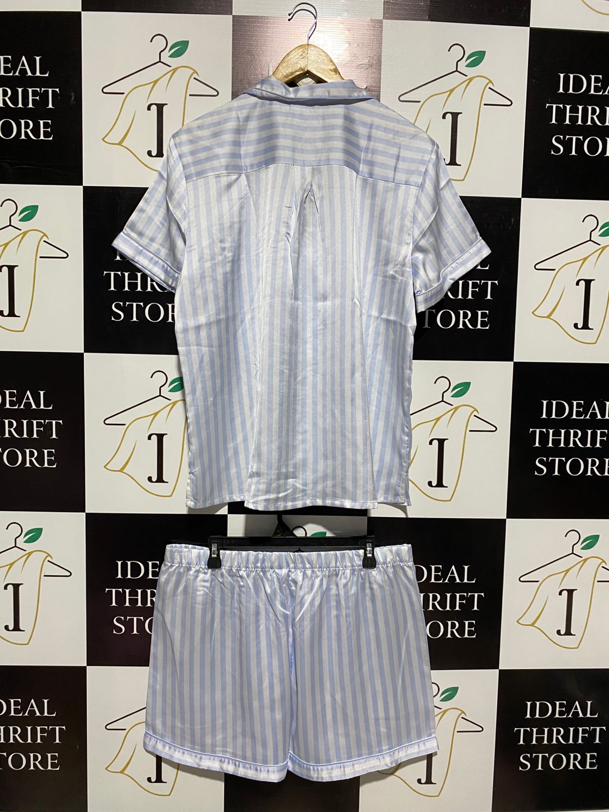 ANKO |L| B19| BLUE AND WHITE STRIPED SATIN PAJAMA SHORT SET
