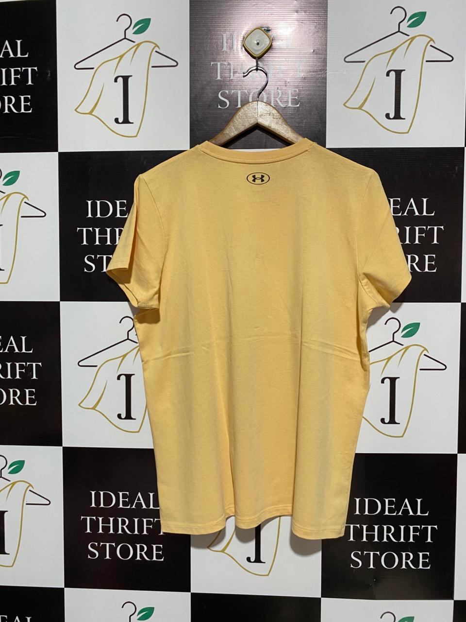 UNDER ARMOUR |XL| BUST 23| PROJECT ROCK WOMEN’S GRAPHIC T-SHIRT - PALE YELLOW SHORT SLEEVE TEE