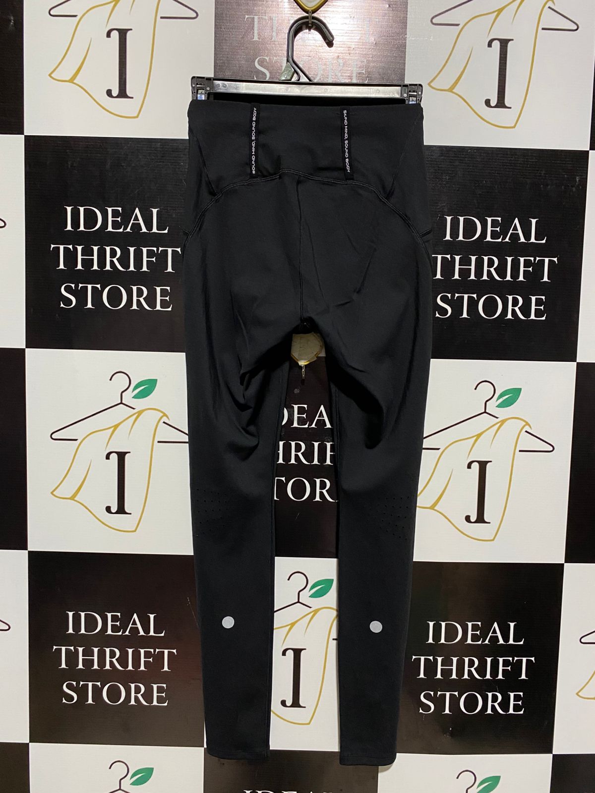 ASICS |S| WAIST 22| Relaxed Fit Wide-Leg Utility Trousers