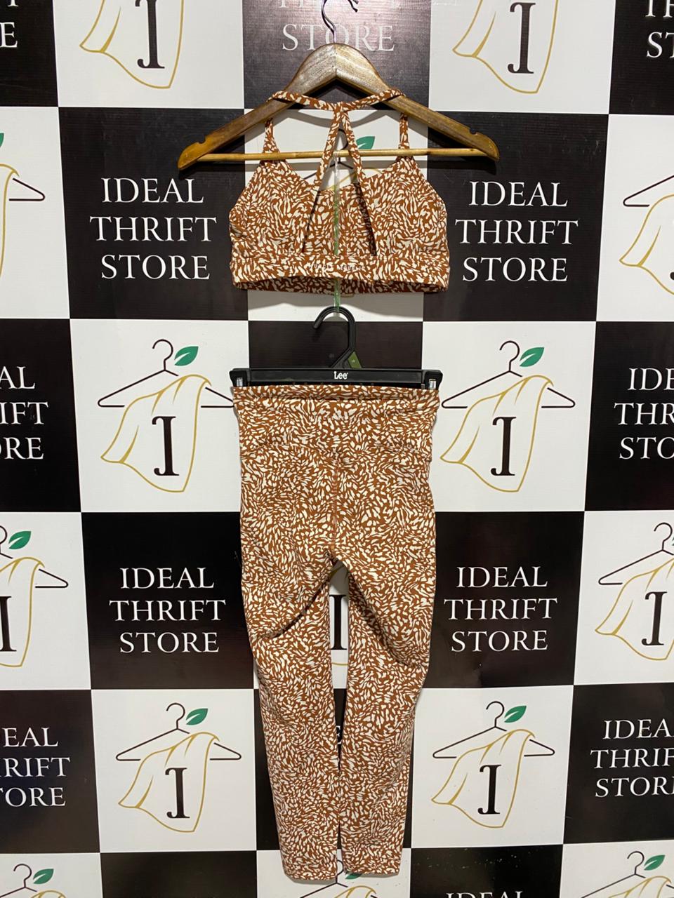 MUSCLE REPUBLIC |XS| CHIC RUST TERRACOTTA ABSTRACT PRINT ACTIVEWEAR SET - CROSS-BACK SPORTS BRA & LEGGINGS