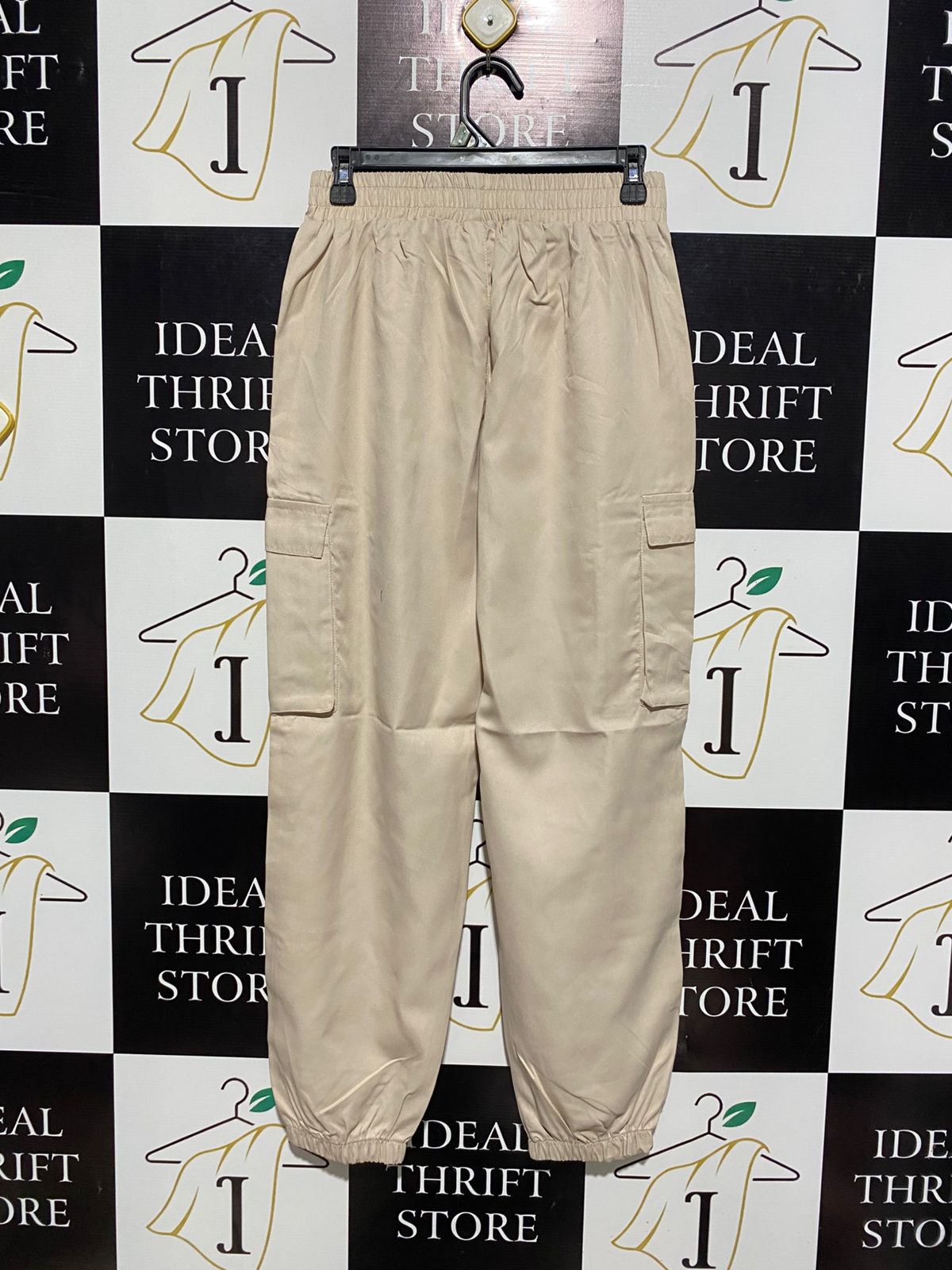 PREMIUM KHAKI CARGO JOGGER PANTS WITH ELASTIC WAIST AND CUFFS |L| WAIST 26|