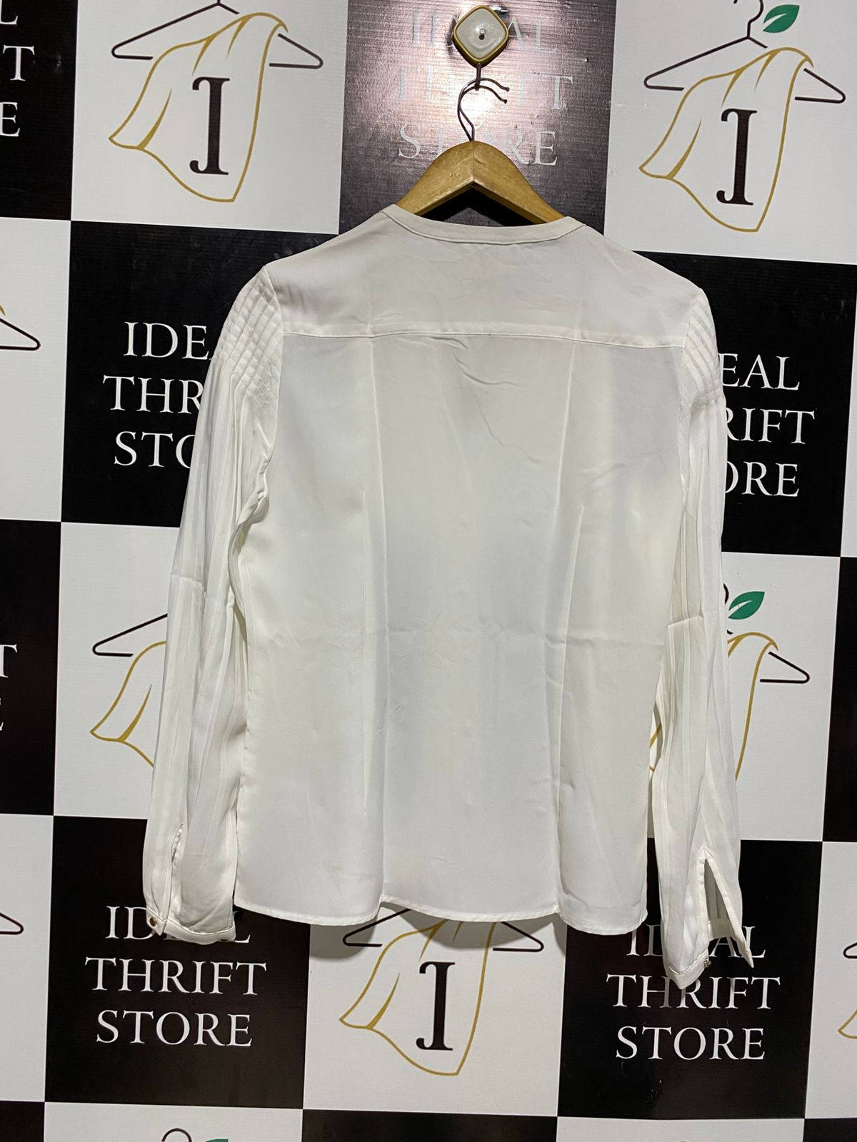 FRESH SOUL |S| BUST 19| WHITE LONG SLEEVE PLEATED BLOUSE