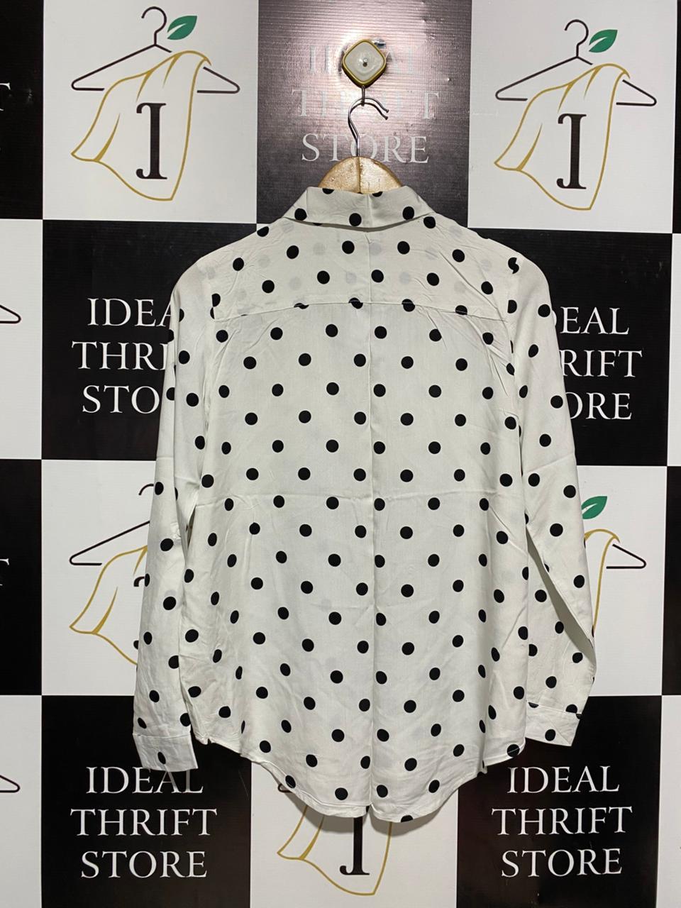 SINSAY |L| BUST 21| BLACK AND WHITE POLKA DOT SHIRT