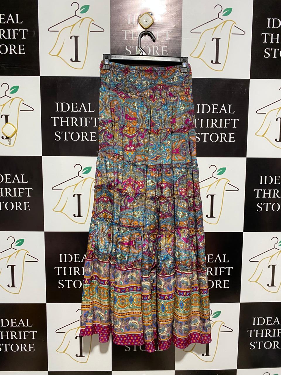 BOOHOO |M| WAIST 26| SPIRIT WITH THIS VIBRANT TIERED MAXI SKIRT