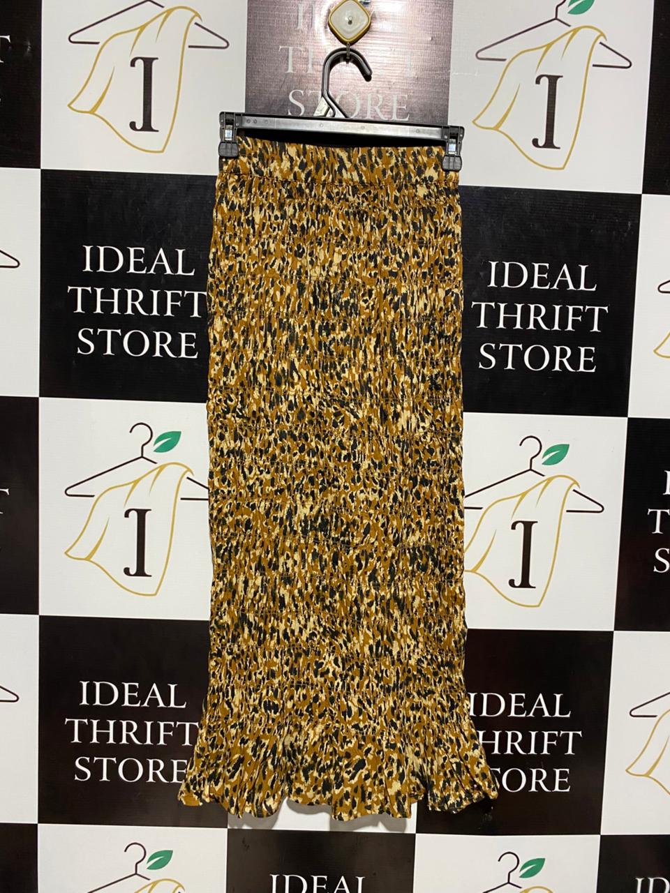 VERY |S| WAIST 24| LEOPARD ANIMAL PRINT SMOCKED MAXI SKIRT