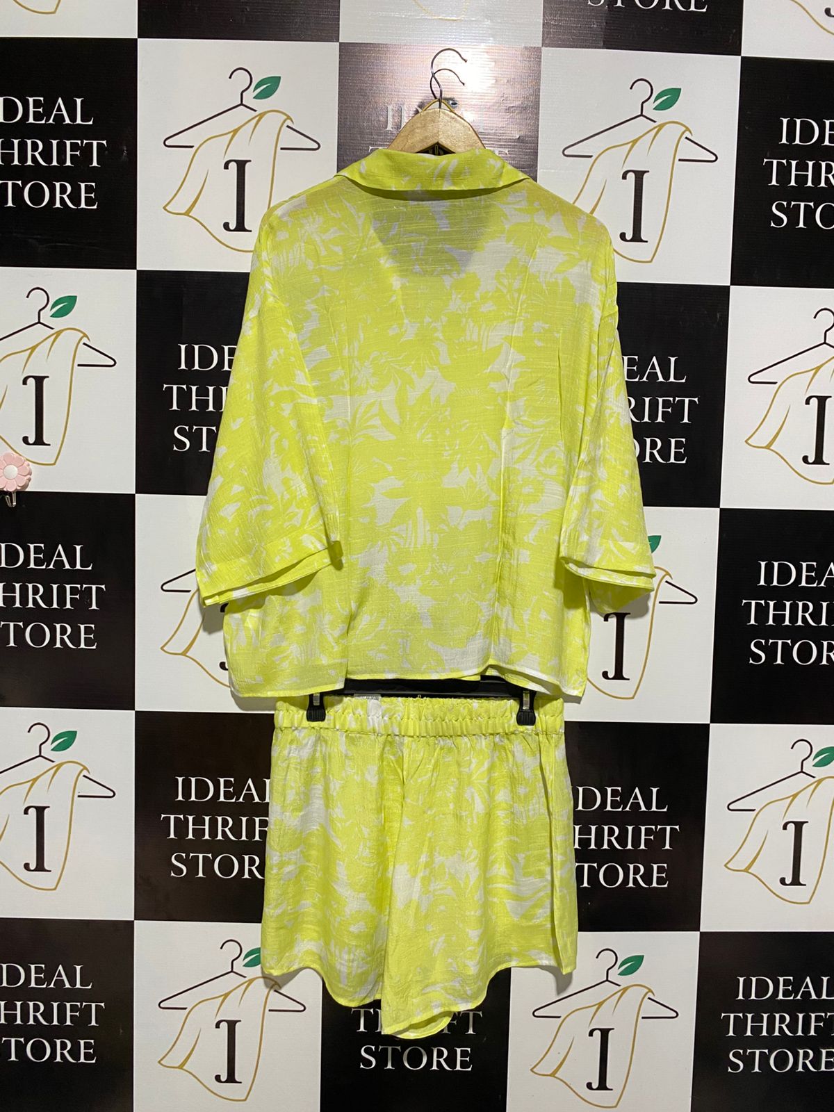 H&M |M| B2| LIME SORBET FLORAL PRINT RELAXED TWO-PIECE SET