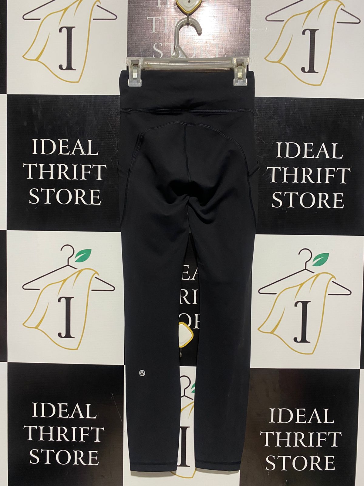 LULULEMON |XS| WAIST 22| Women’s High-Rise Athletic Leggings with Side Pockets - Black