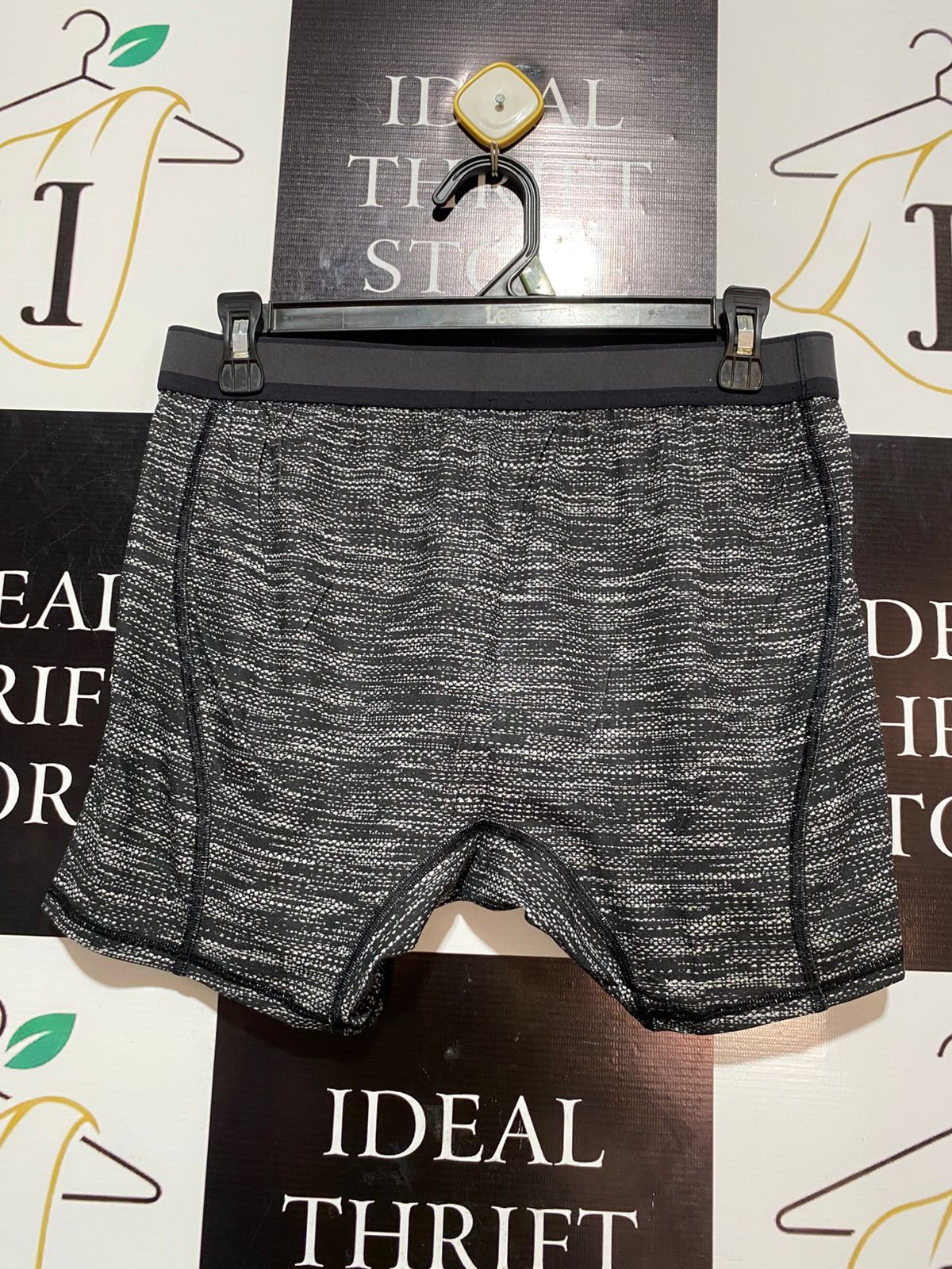 LULULEMON |L| WAIST 29| PERFORMANCE BOXER BRIEFS