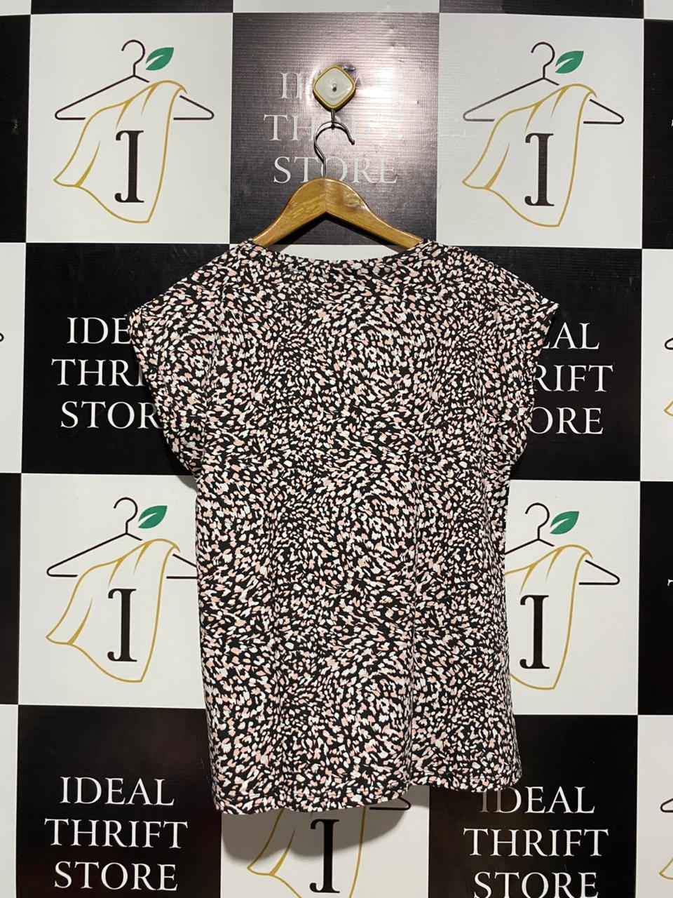 DOROTHY PERKINS |M| BUST 20| B4| MONOCHROME SPECKLE PRINT CAP SLEEVE BLOUSE