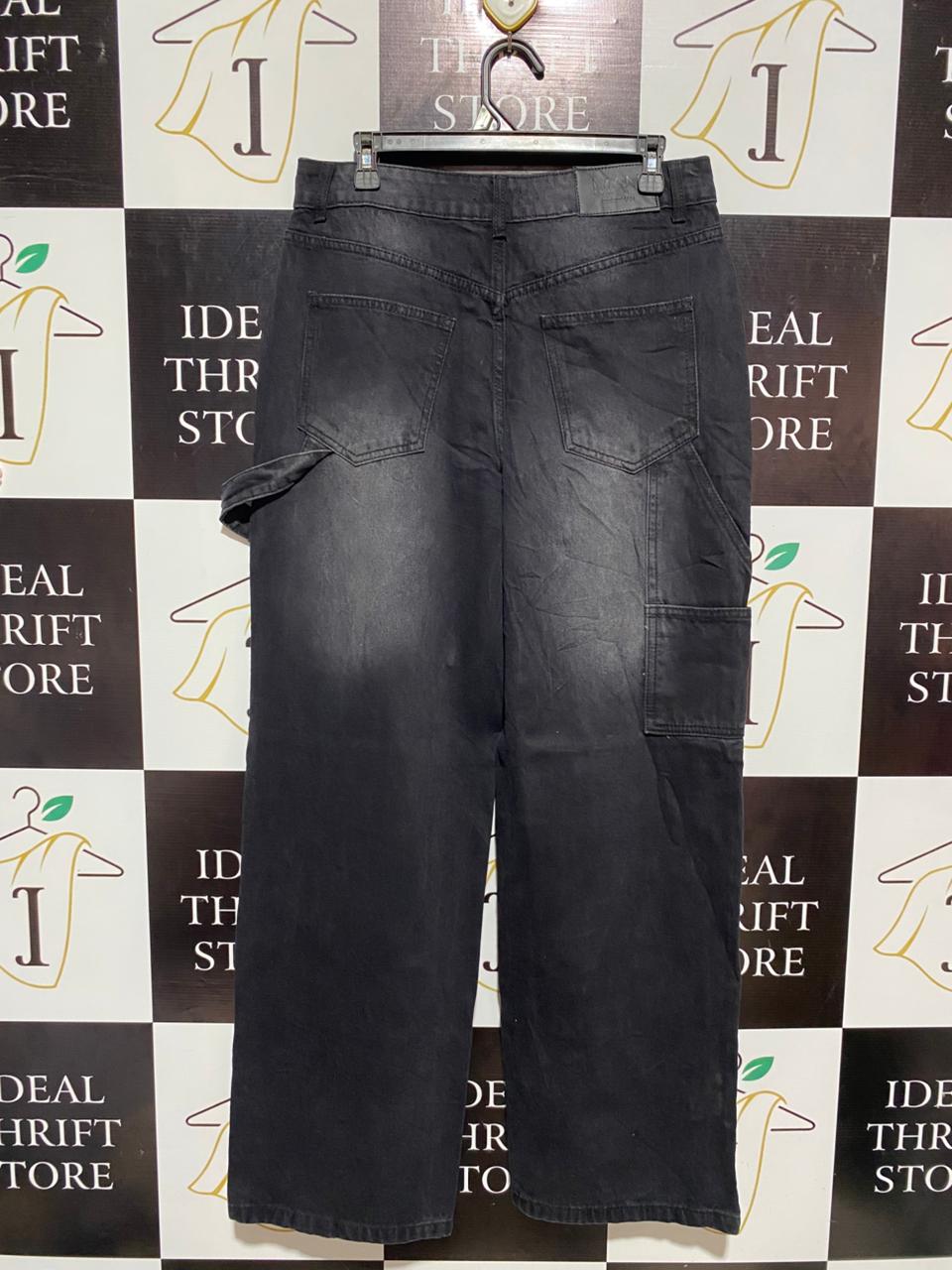 BOOHOO |L| WAIST 32| B5| WASHED BLACK DOUBLE KNEE CARPENTER JEANS