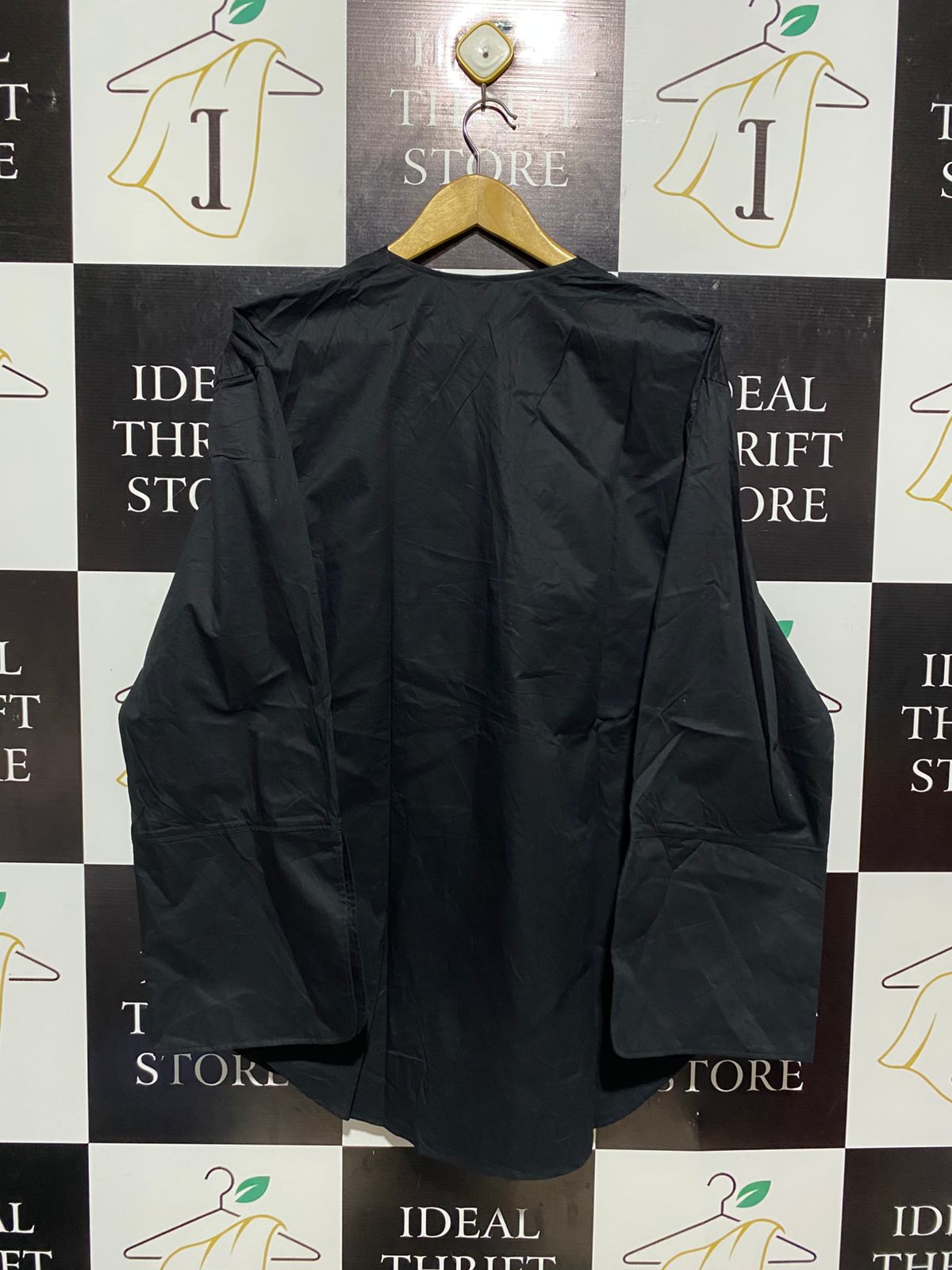 H&M |L| BUST 25| B6| CLASSIC BLACK LONG SLEEVE BUTTON-DETAIL TUNICS