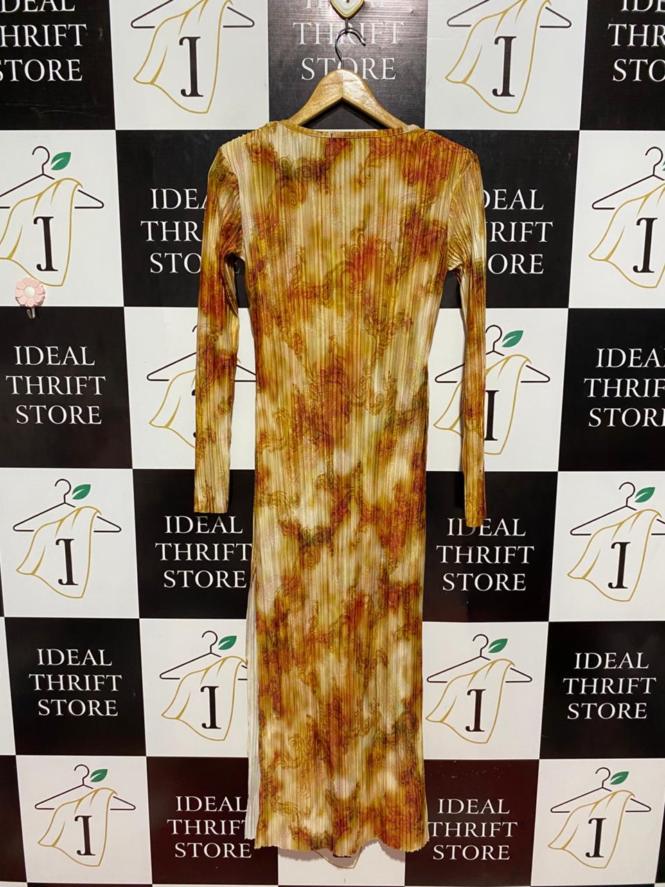 PRETTYLITTLE THING |M| BUST 16| B8| ABSTRACT PRINT LONG SLEEVE MAXI DRESS