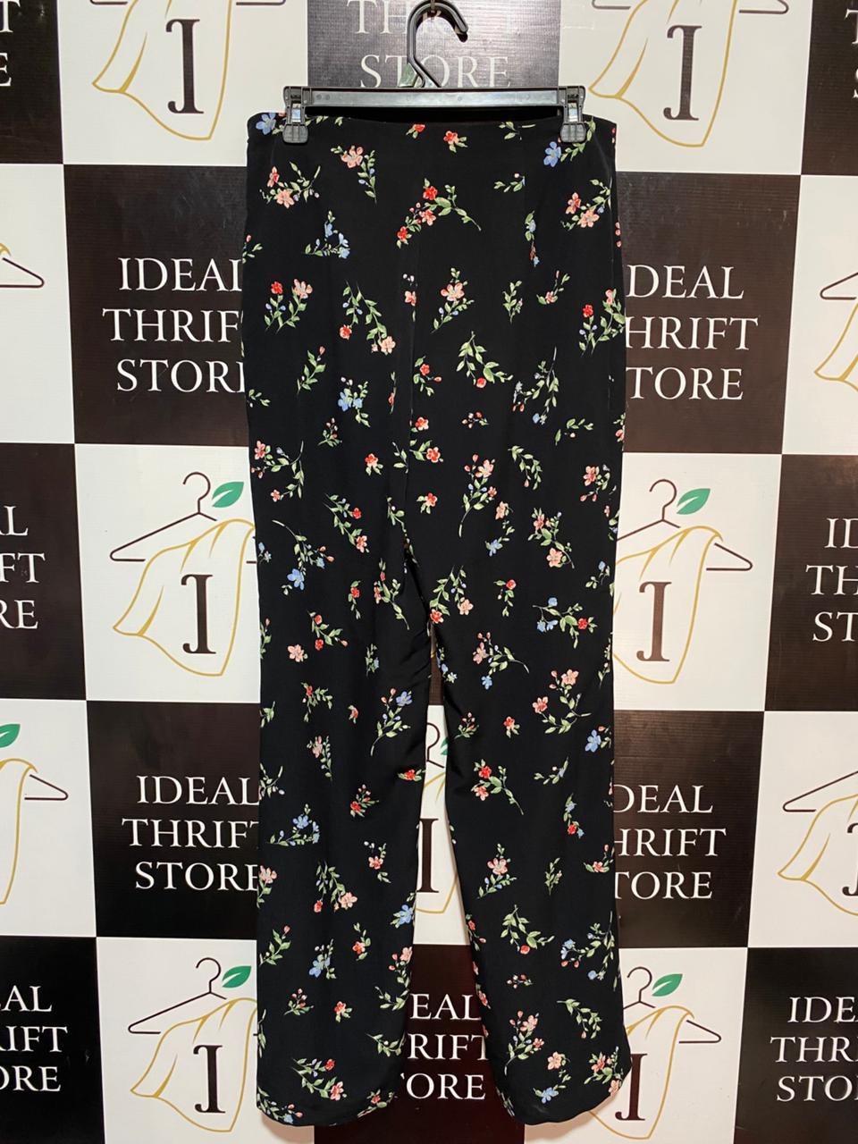 H&M |L| WAIST 30| B8| CHIC BLACK FLORAL PRINT STRAIGHT-LEG TROUSERS