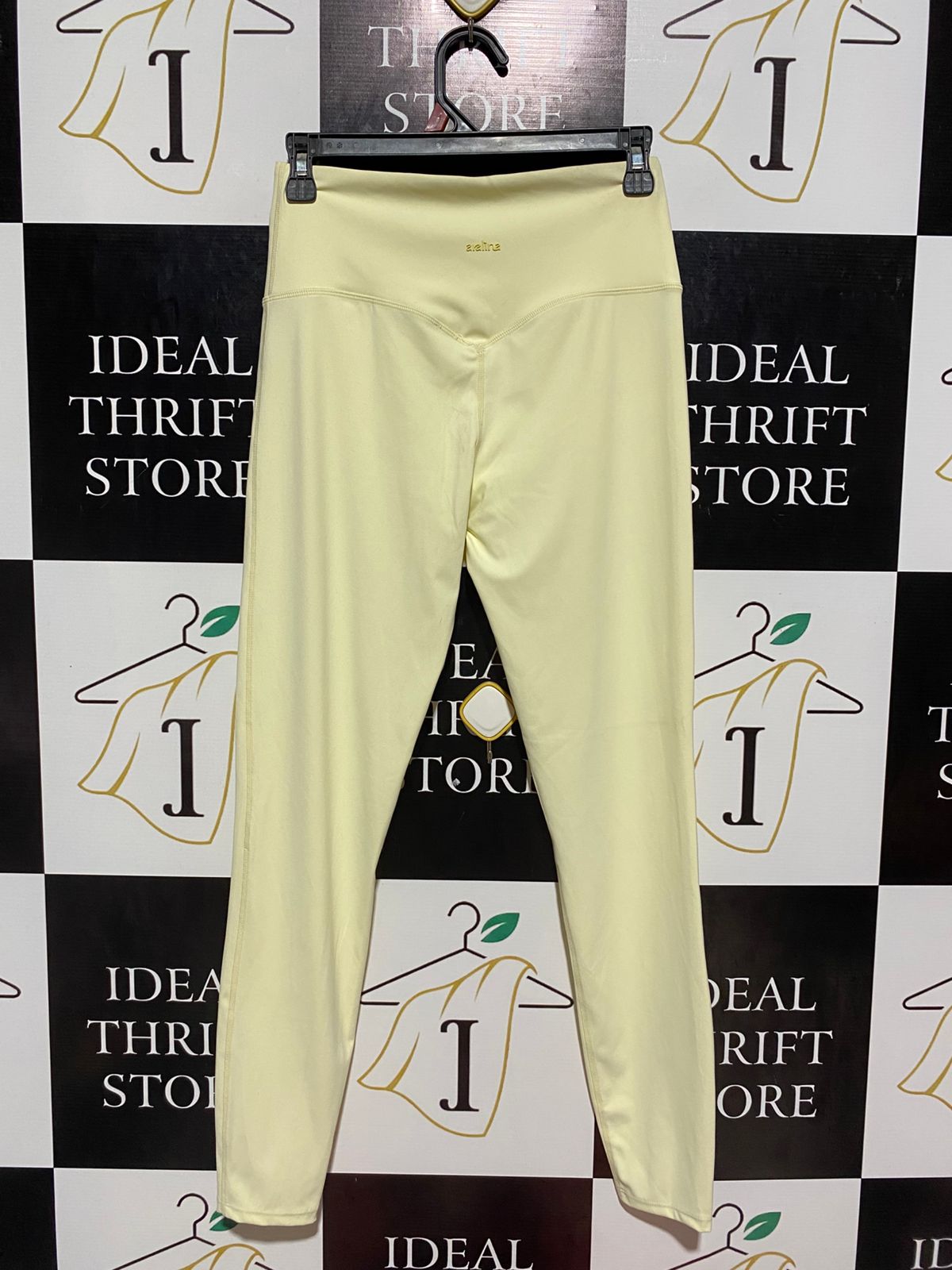 AEALINA |S| WAIST 26 | B9| HIGH-RISE ALIGN PANTS IN PALE YELLOW