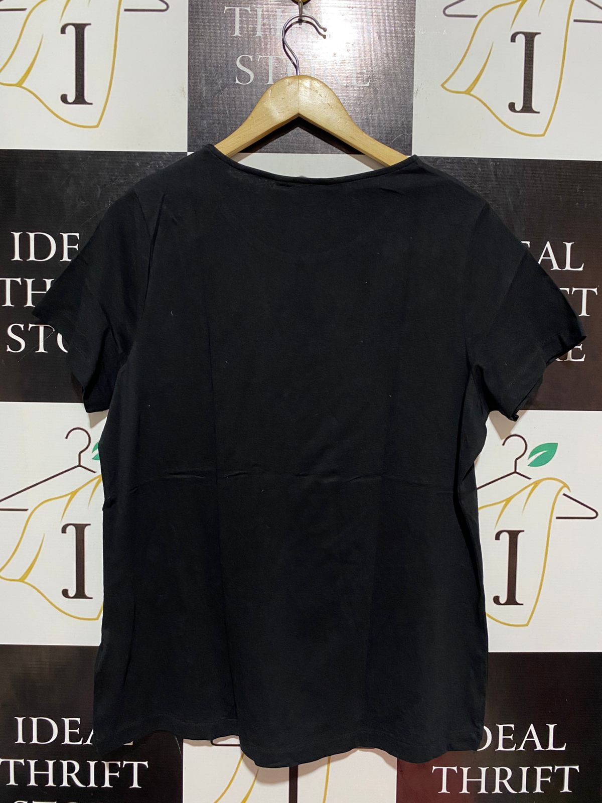 AVON | L| BUST 20| B10| MARKS & SPENCER ESSENTIALS BLACK COTTON CREW NECK T-SHIRT