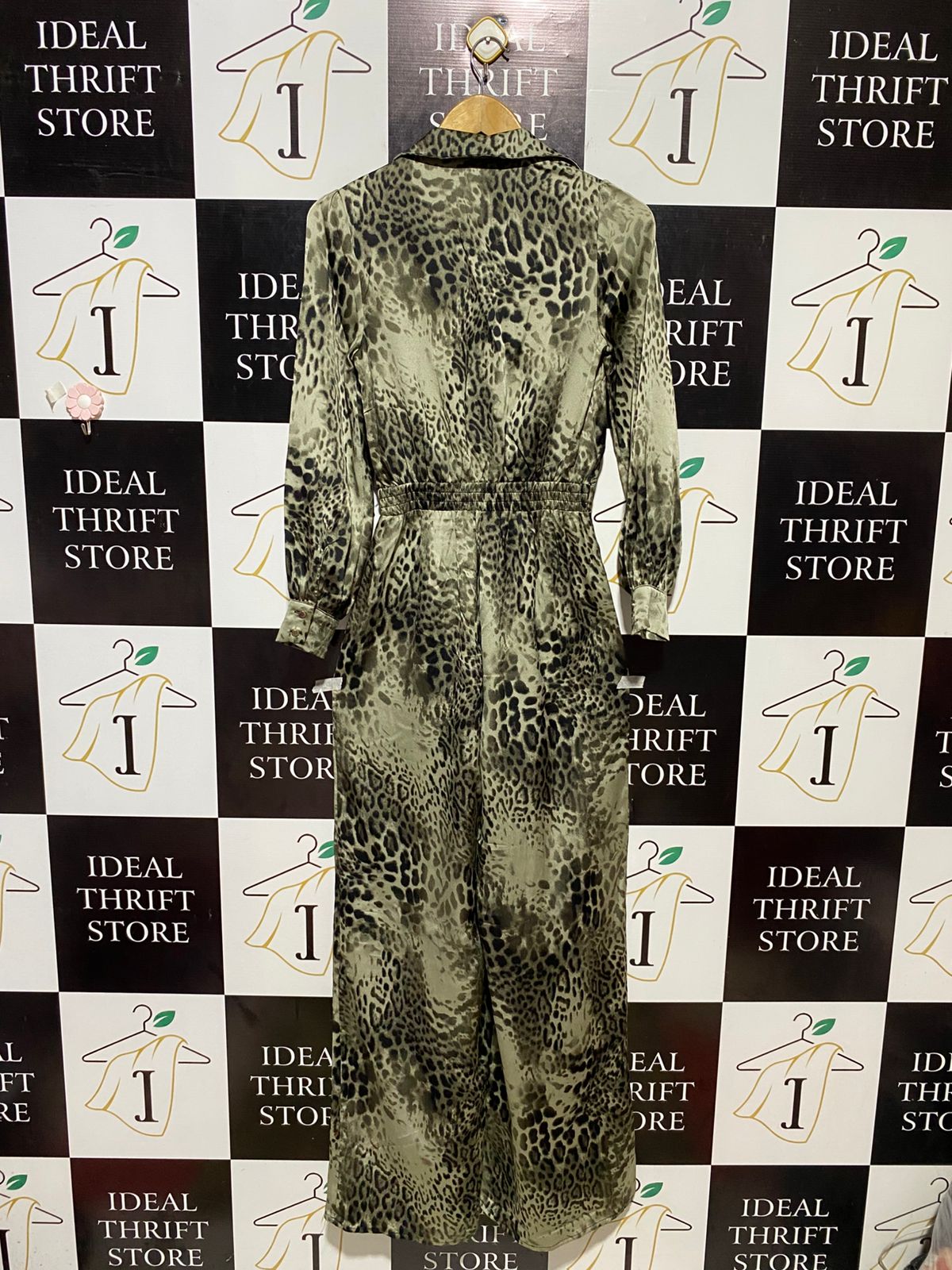 FASHION NOVA |S| BUST 16| B13| SATIN LEOPARD PRINT JUMPSUIT