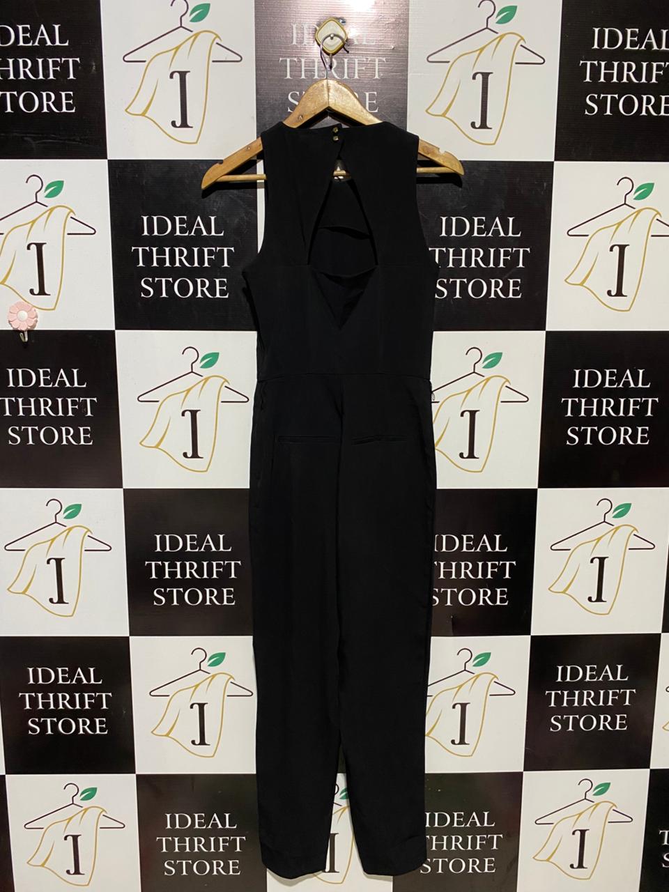 H&M |M| BUST 15| B14| CHIC BLACK SLEEVELESS HALTER-STYLE JUMPSUIT