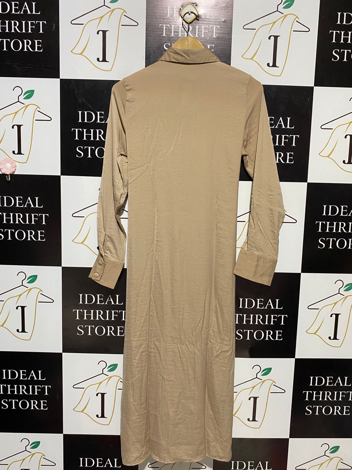NASTY GAL |L| BUST 18| B16| BEIGE SATIN TIE-WAIST SHIRT MAXI DRESS