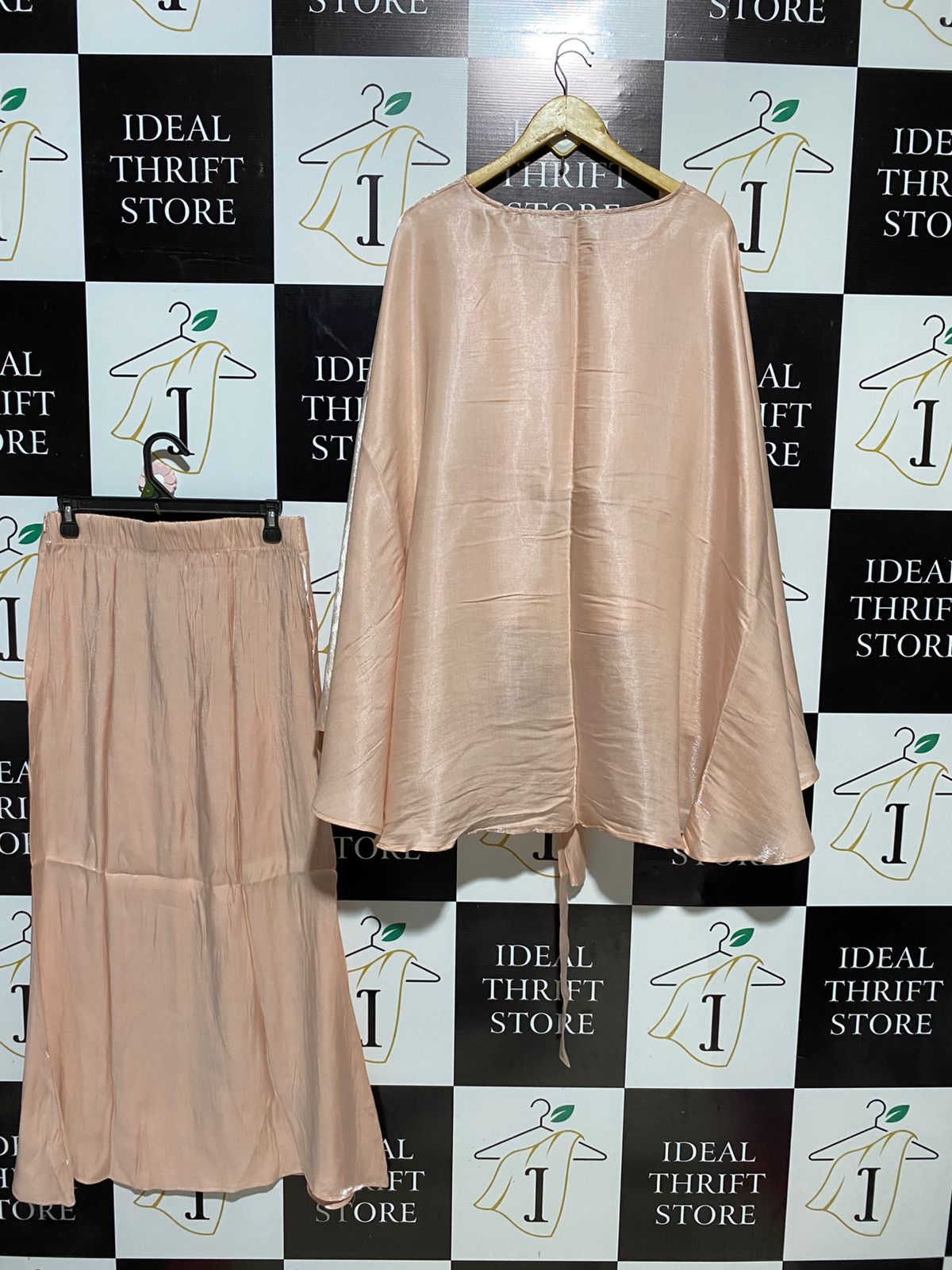 TOPPIES |L| B15| LUXURIOUS ROSE GOLD SHIMMER TWO-PIECE MODEST SET