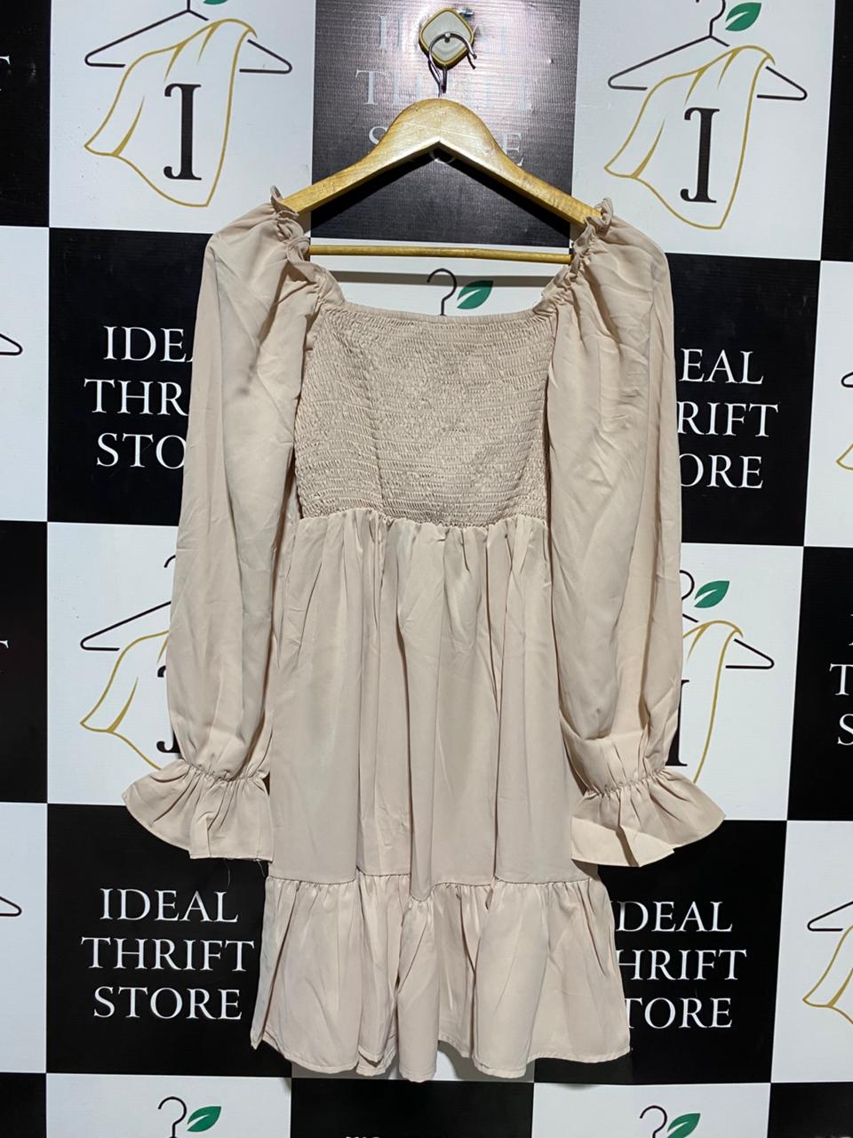 SHEIN |XS| BUST 14| B15| BEIGE SMOCKED SQUARE NECK TIERED MINI DRESS