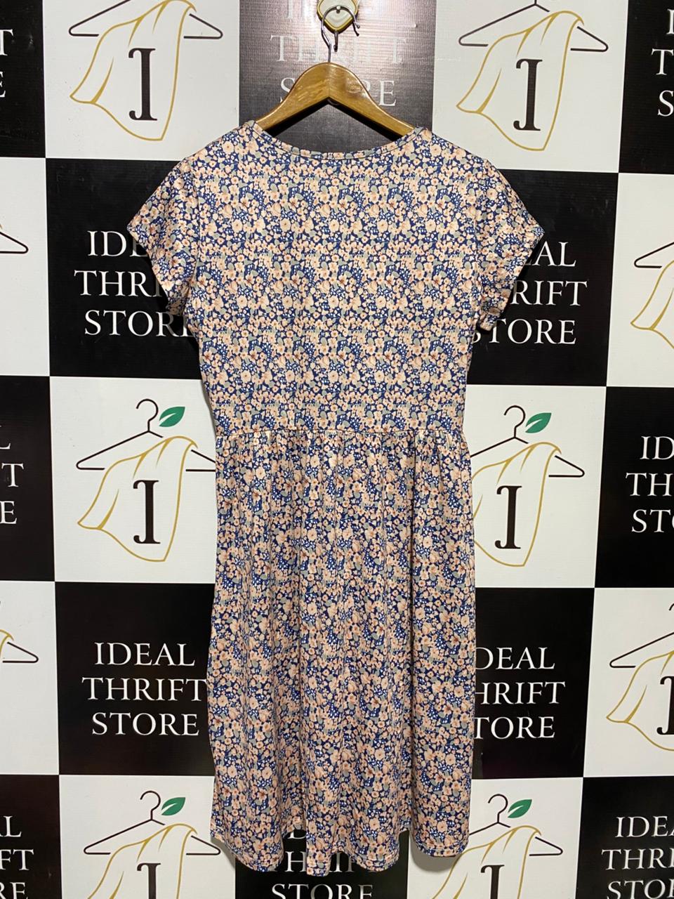 |M| BUST 18| B15| DITSY FLORAL V-NECK CAP SLEEVE MIDI DRESS