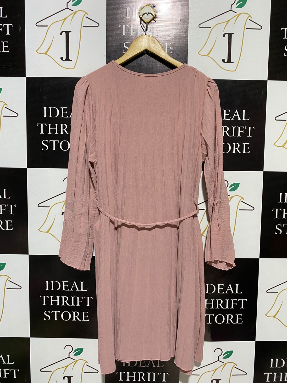 |L| BUST 19| B16| MAUVE TEXTURED LONG SLEEVE MINI DRESS WITH WAIST TIE