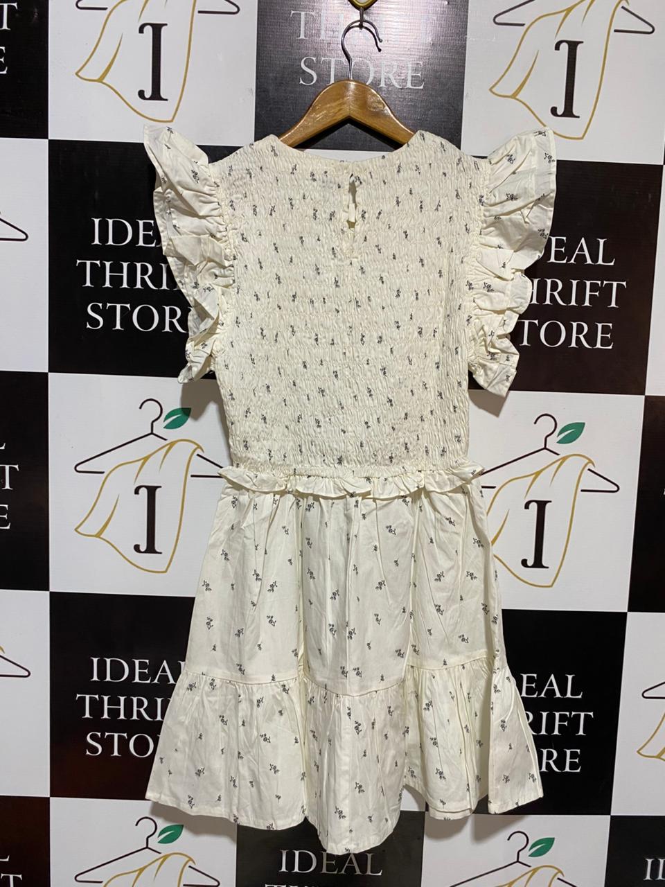 H&M |M| BUST 15| B18| SMOCKED FLORAL MINI DRESS WITH FLUTTER SLEEVES