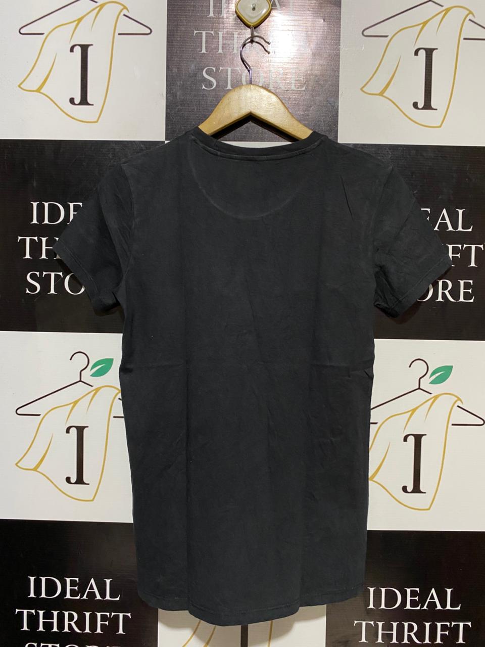 LEVIS |M| BUST 17| B17| CLASSIC LOGO GRAPHIC T-SHIRT IN FADED BLACK