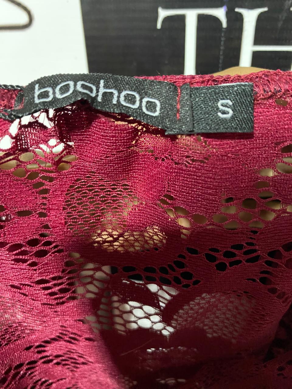 BOOHOO |XS| BUST 12| B22| ELEGANT MAGENTA FLORAL LACE OFF-THE-SHOULDER LONG SLEEVE BODYSUIT