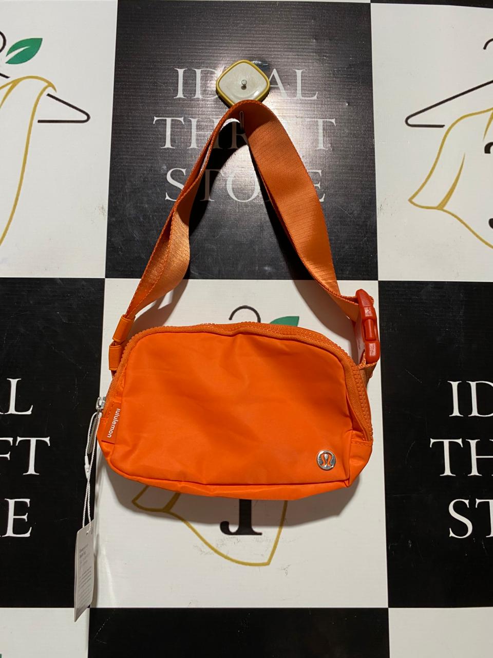 LULULEMON EVERYWHERE BELT BAG 1L - ORANGE FLASH