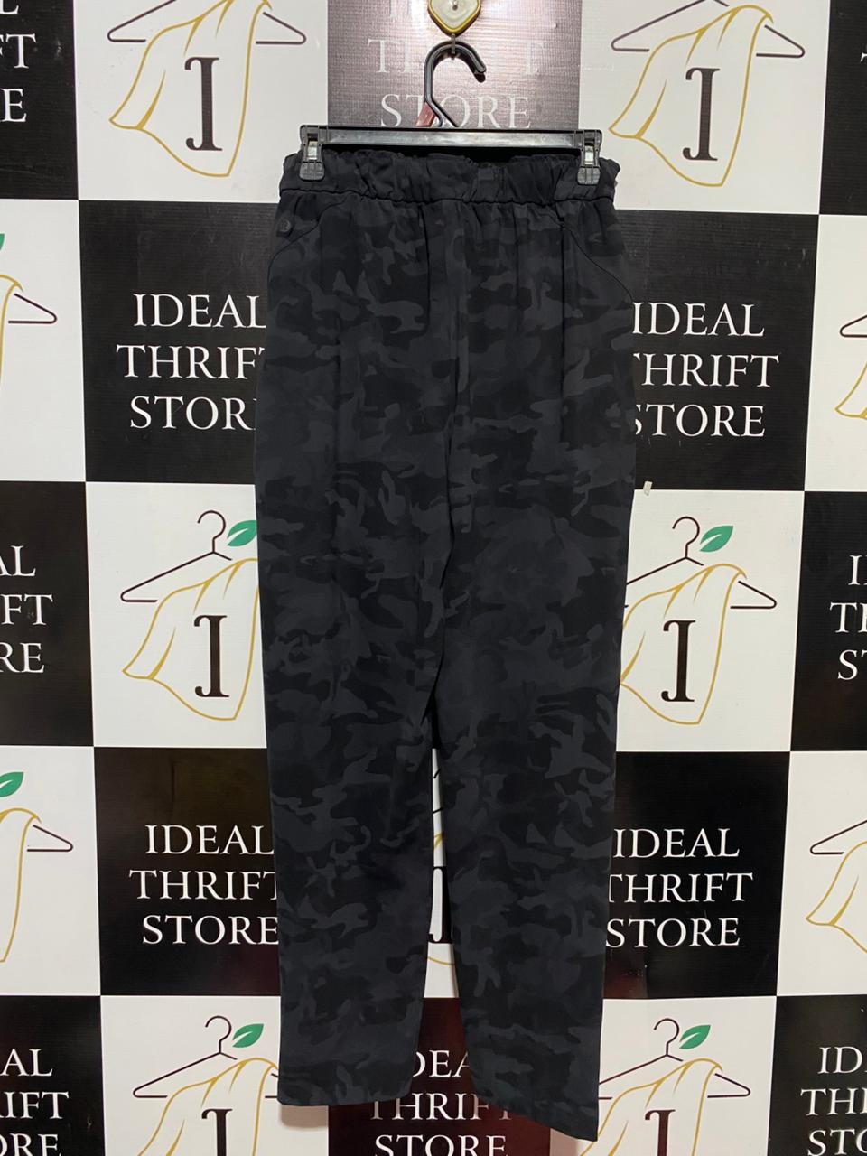 LULULEMON |M| WAIST 27| CAMOUFLAGE HIGH-RISE JOGGER PANTS