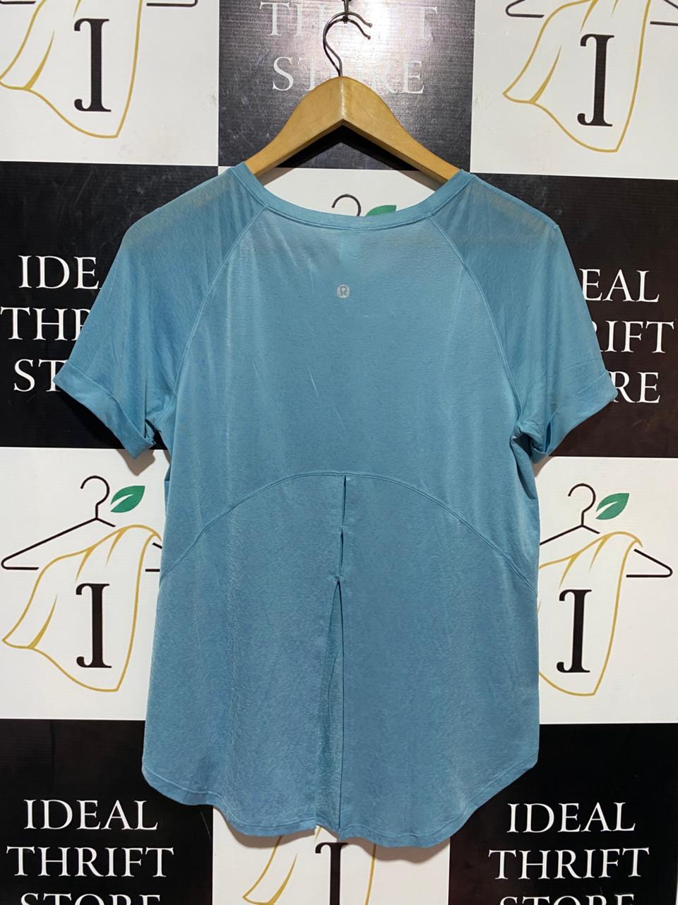 LULULEMON |M| BUST 18| RELAXED RAGLAN SLEEVE T-SHIRT IN CHAMBRAY BLUE