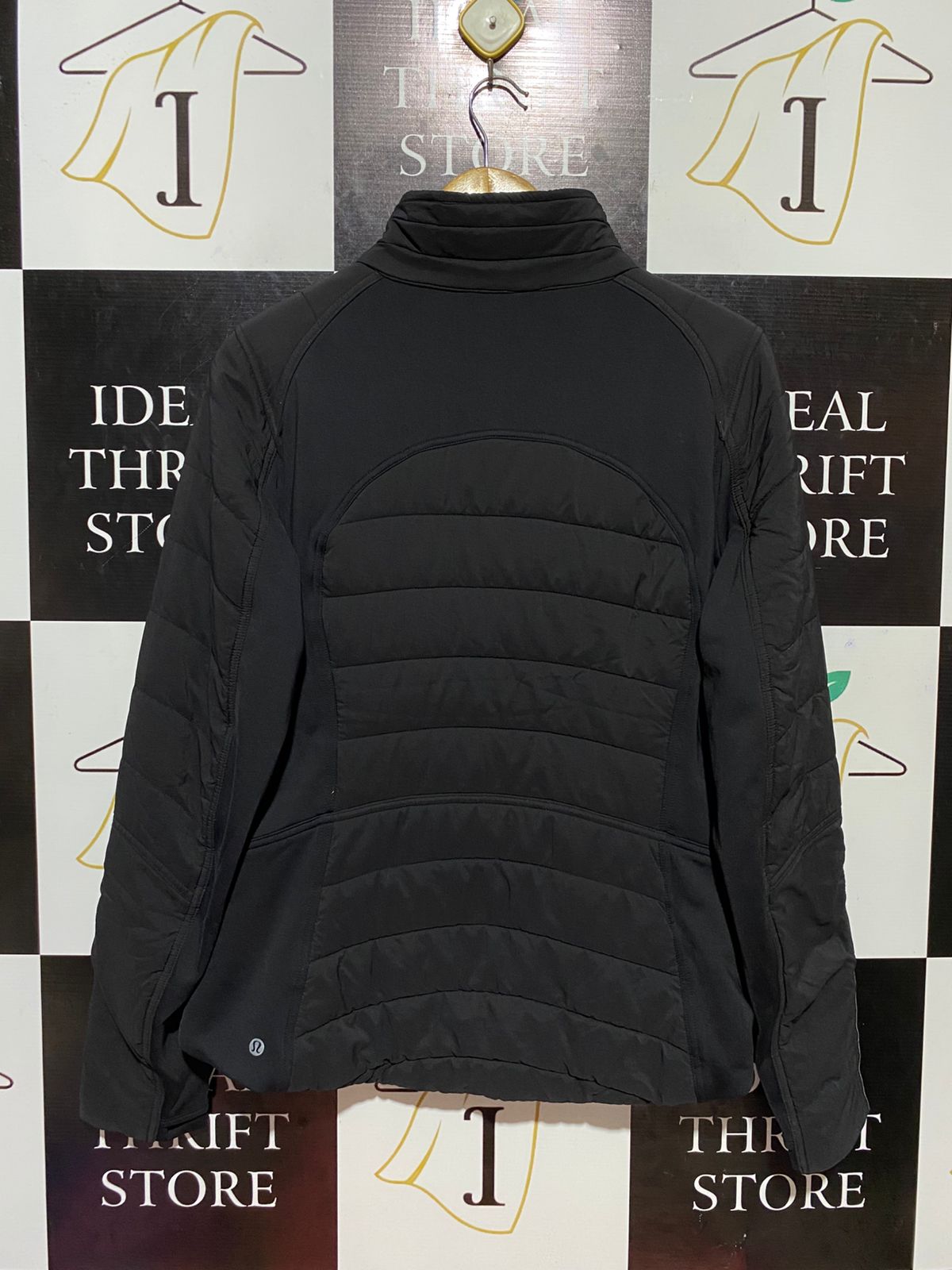 LULULEMON |M| BUST 19| PREMIUM INSULATED HYBRID PERFORMANCE JACKET – MIDNIGHT BLACK