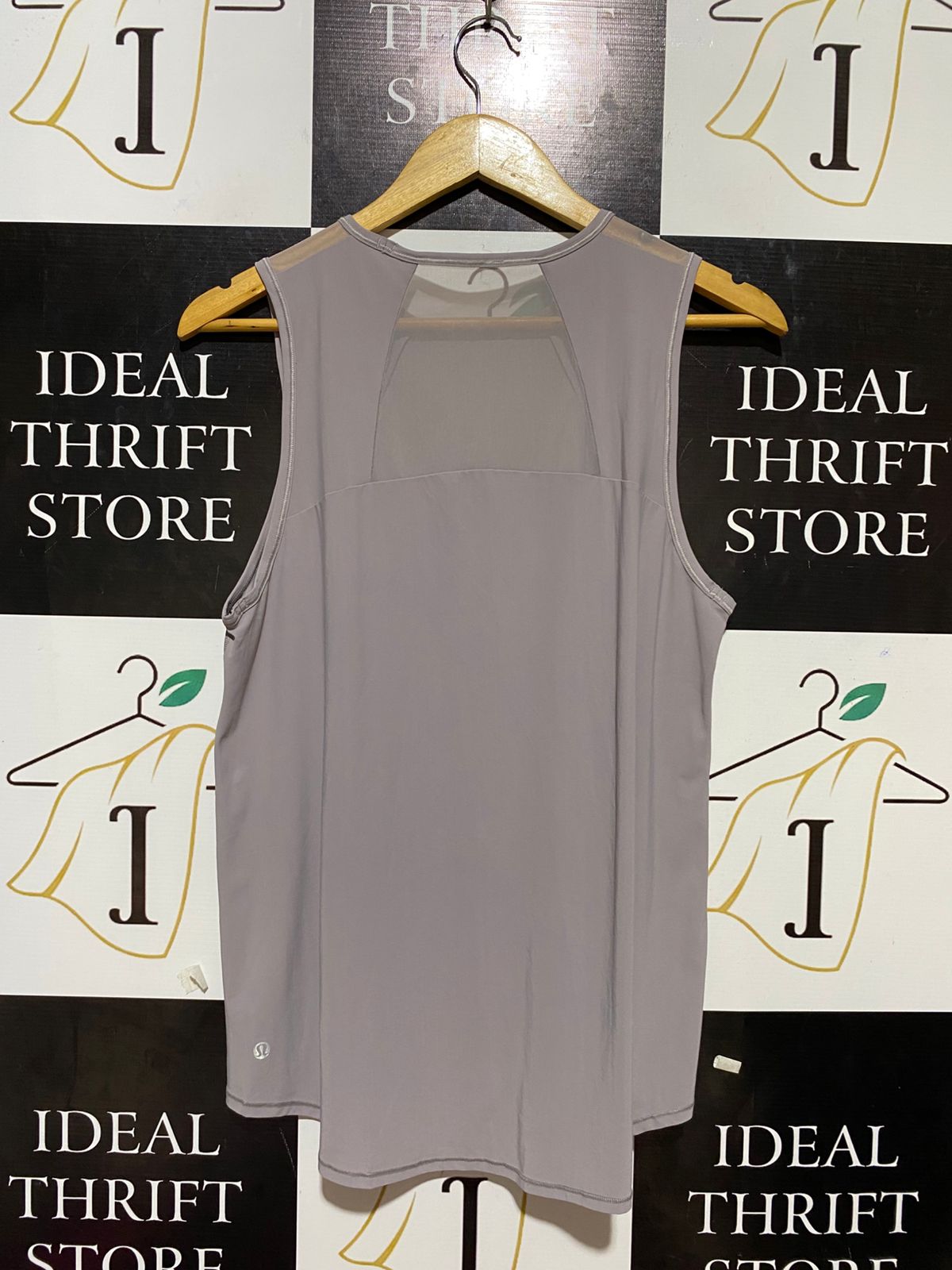 LULULEMON |M| BUST 18| SCULPT TANK TOP IN TAUPE GREY