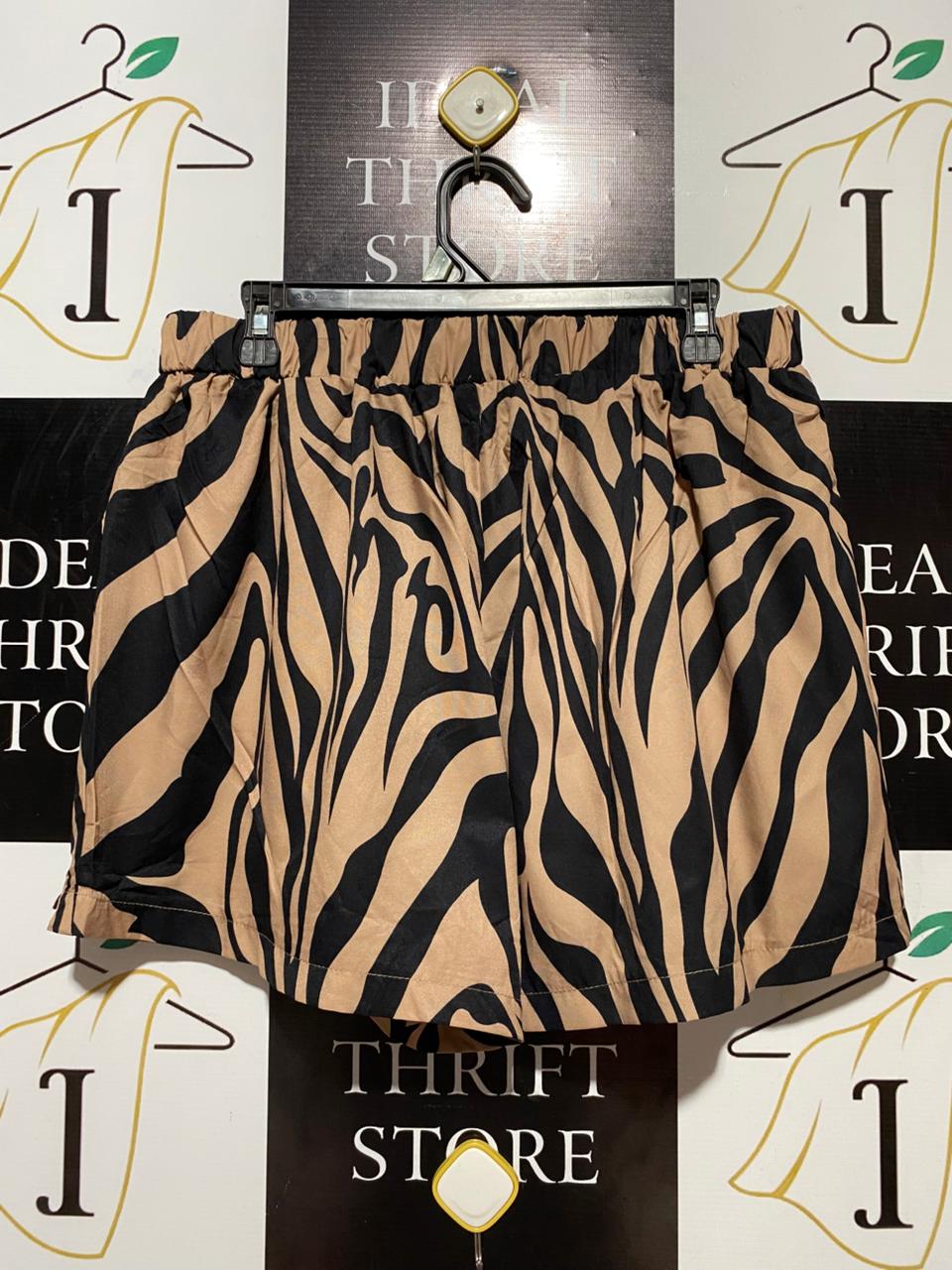 SHEIN CURVE |XL| B24| PREMIUM TIGER PRINT TWO-PIECE CO-ORD SET