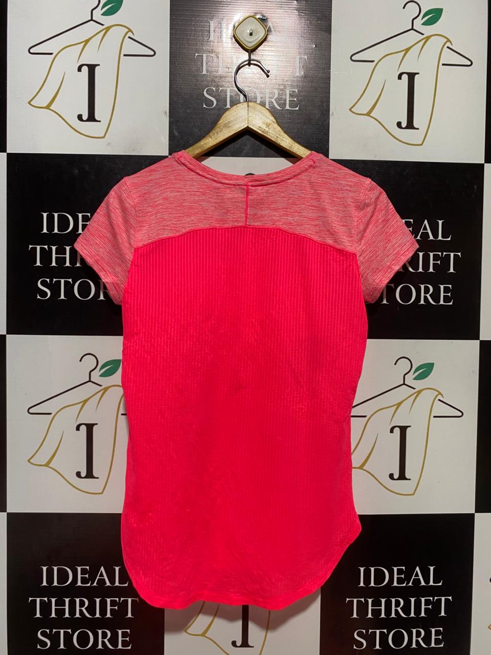 UNDER ARMOUR |XL| BUST 23| B23| WOMEN'S HEATGEAR RUNNING TEE - PREMIUM PERFORMANCE ACTIVEWEAR