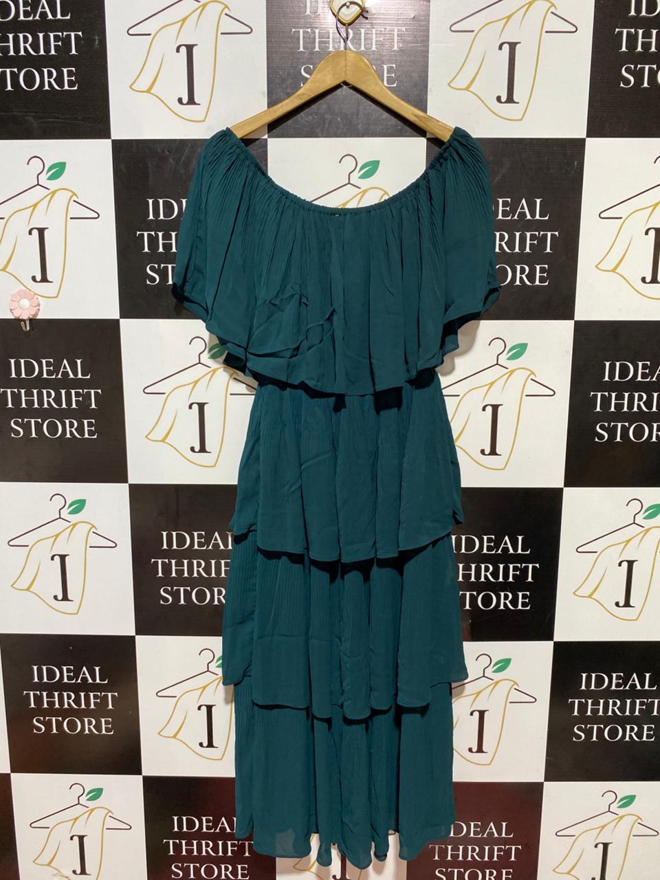 VINE APPAREL |M| BUST 14| B24| PREMIUM EMERALD GREEN TIERED RUFFLE MAXI DRESS