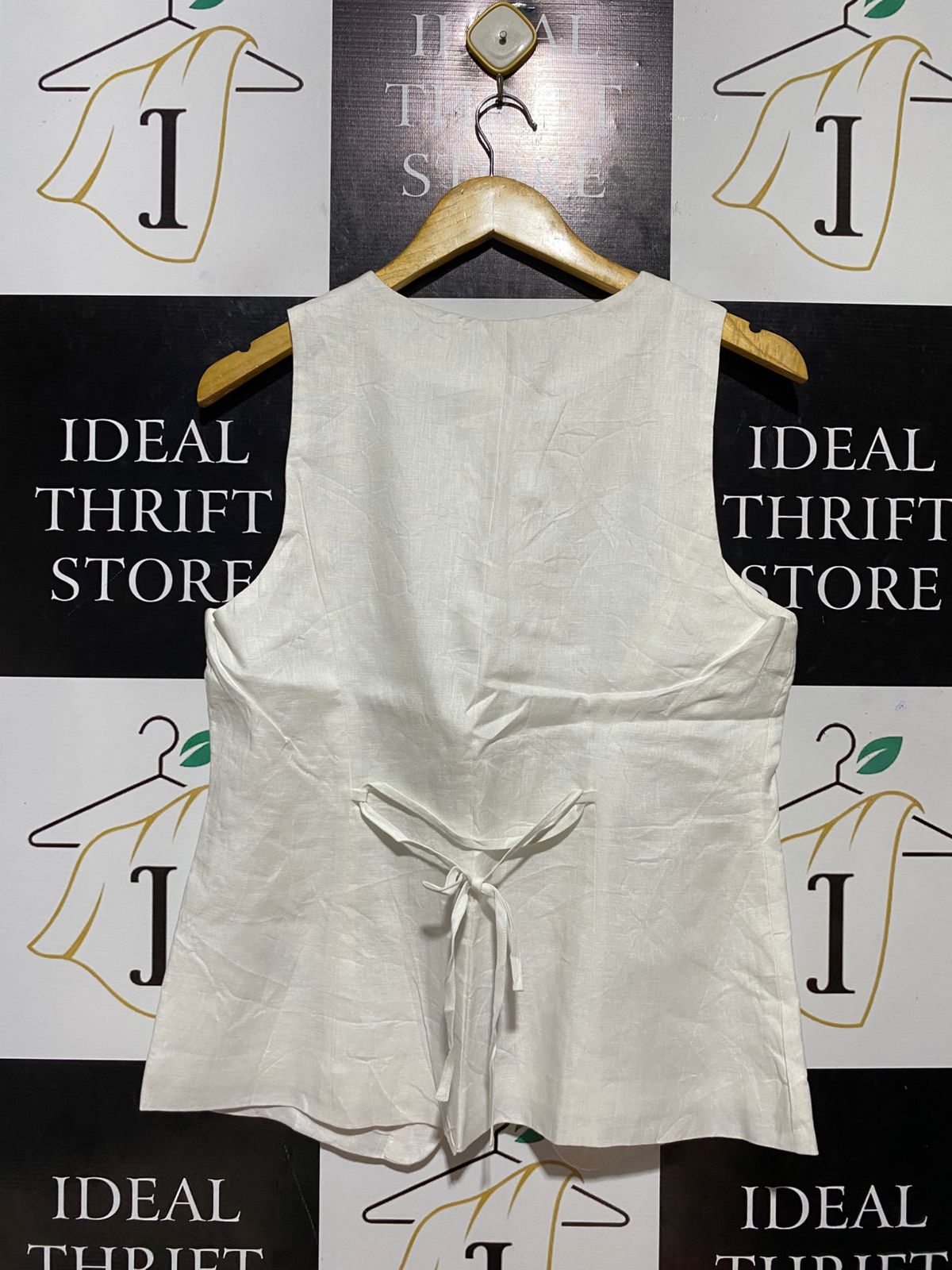 EVER NEW |M| BUST 19| B26| PREMIUM WHITE LINEN BUTTON-DOWN WAISTCOAT