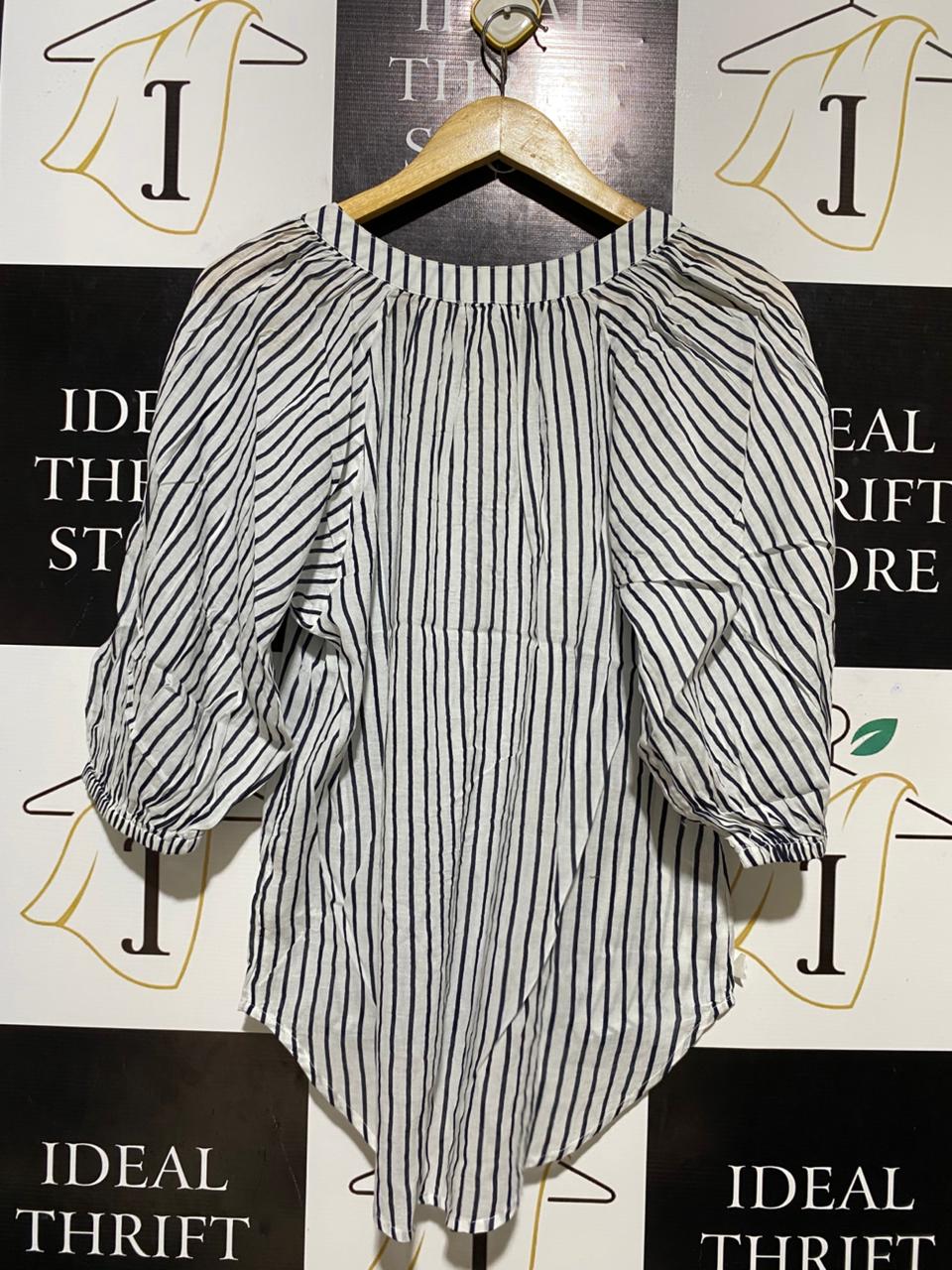 WOMAN |M| BUST 19| B27| STRIPED V-NECK BLOUSE