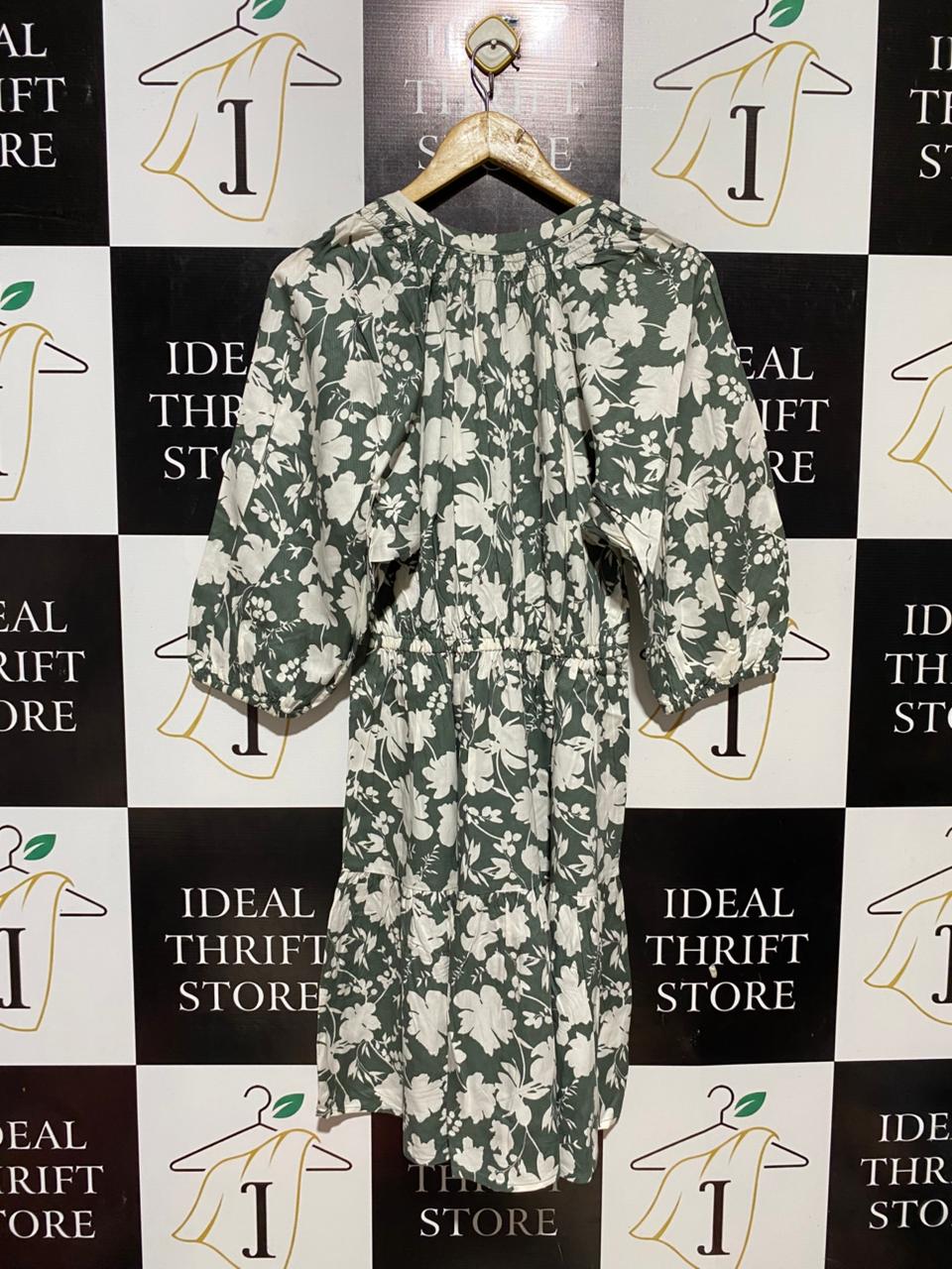 WOMAN ACTIVE |S| BUST 16| B31| SAGE GREEN & WHITE FLORAL MIDI DRESS