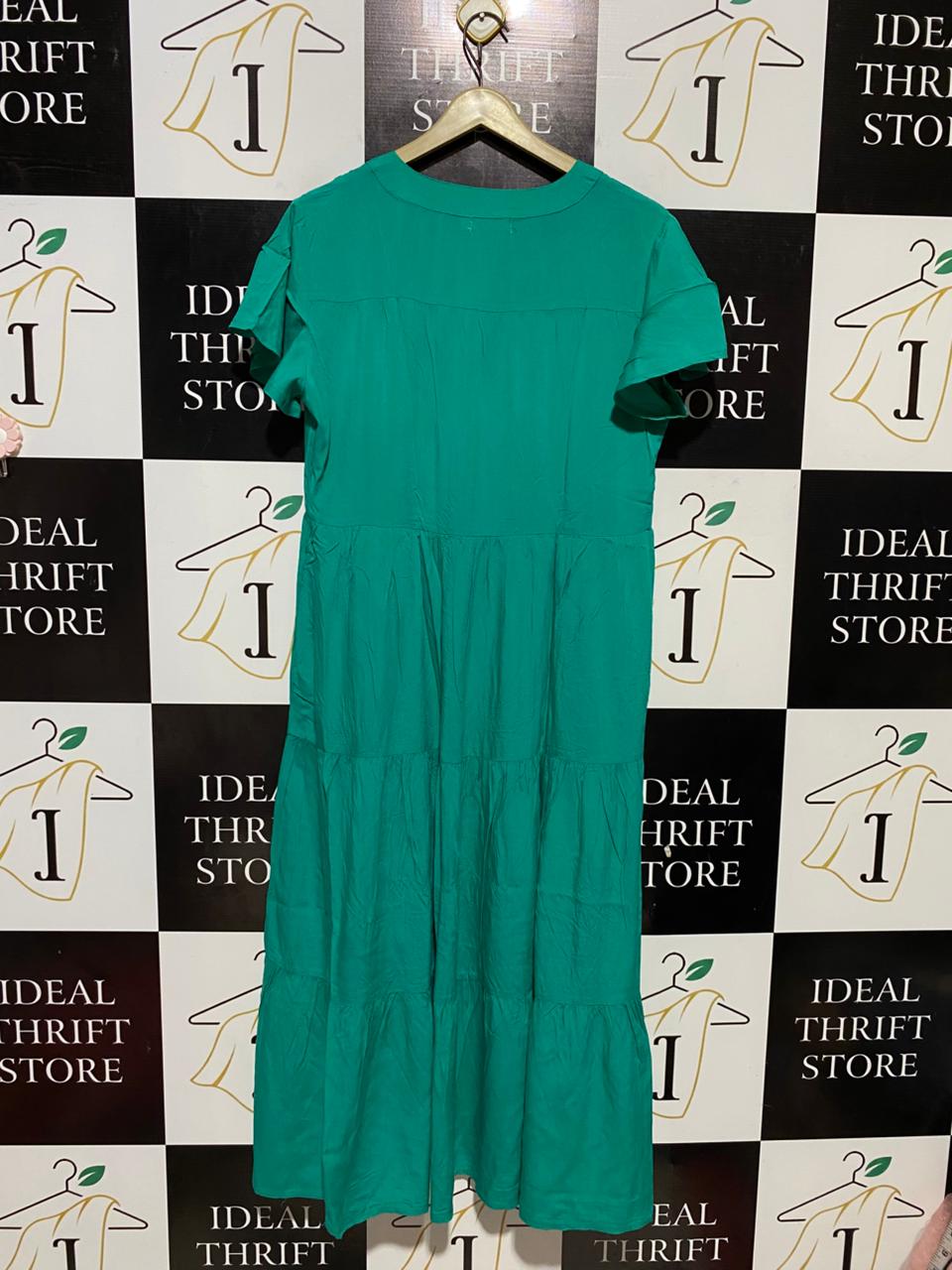 VINE APPAREL |M| BUST 19| B31| VIBRANT EMERALD GREEN TIERED MAXI DRESS WITH RUFFLE SLEEVES