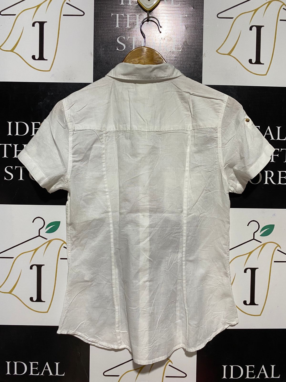 H&M |L| BUST 18| B32| CLASSIC WHITE SHORT-SLEEVE BUTTON-DOWN SHIRT