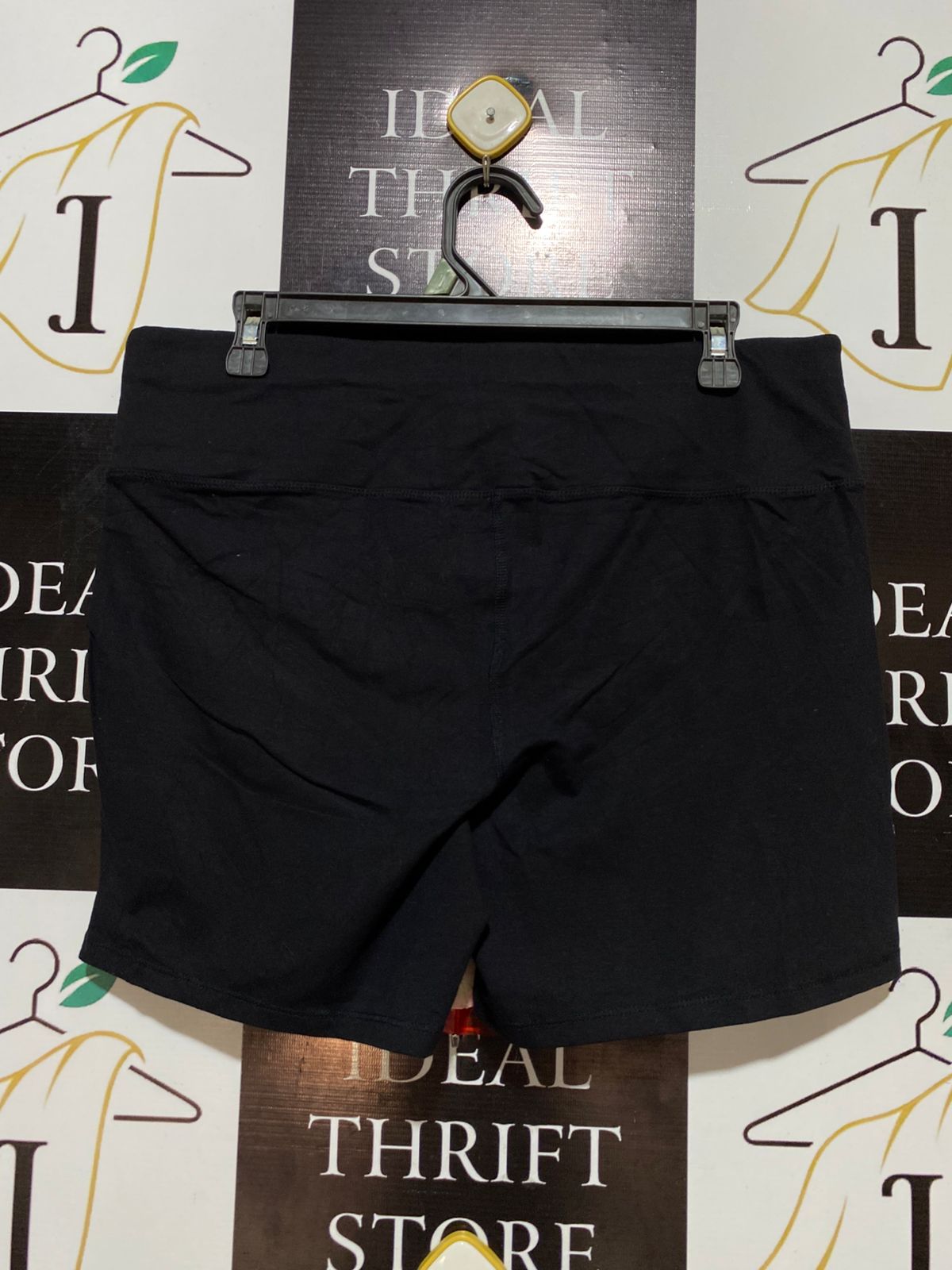 TARGET ACTIVE |XL| WAIST 33| B32| MID-RISE MID-LENGTH BIKE SHORTS