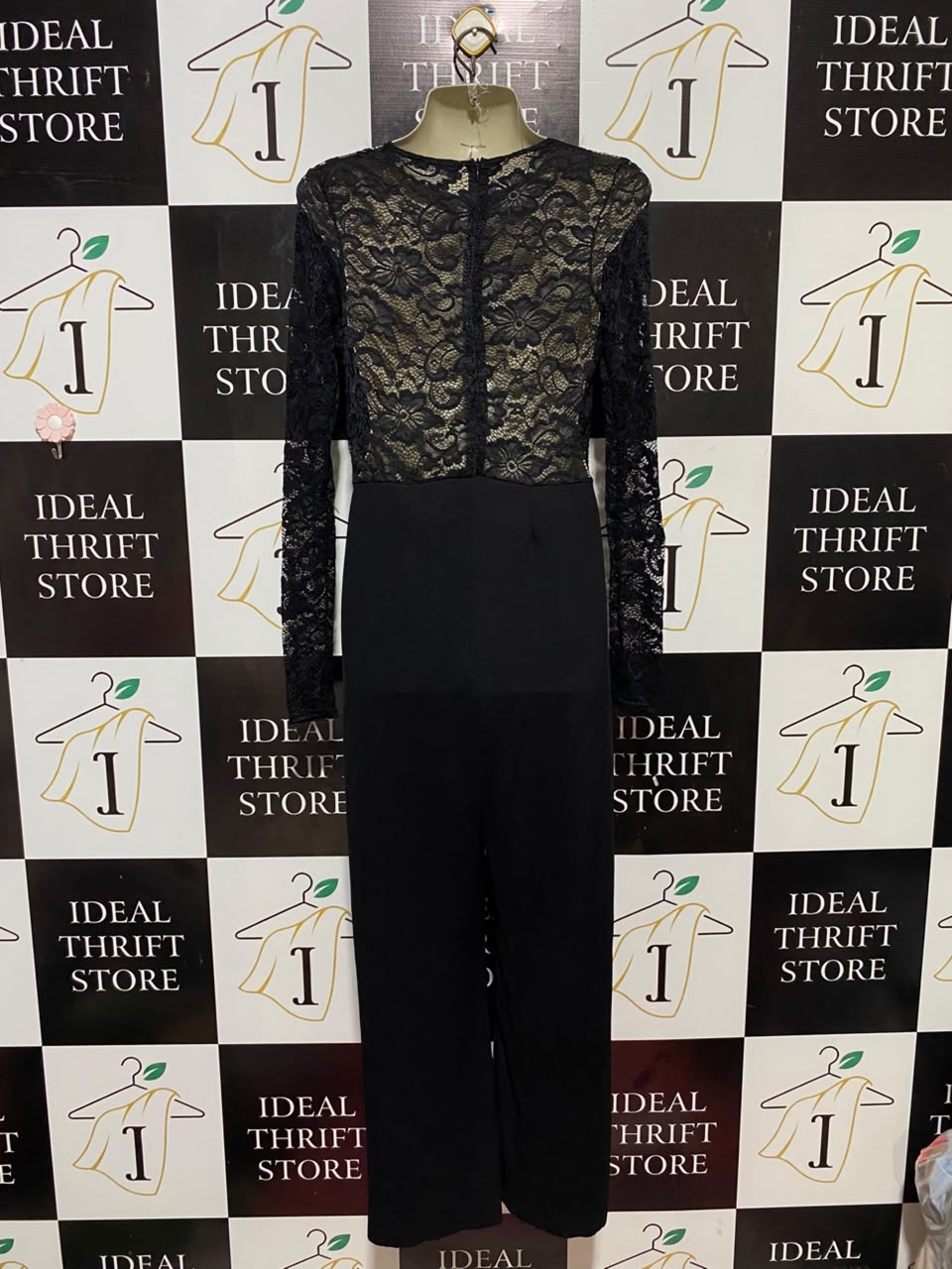 PRETTYLITTLE THING |S| BUST 15| B47| BLACK LACE TOP DEEP V-NECK LONG SLEEVE WIDE-LEG JUMPSUIT